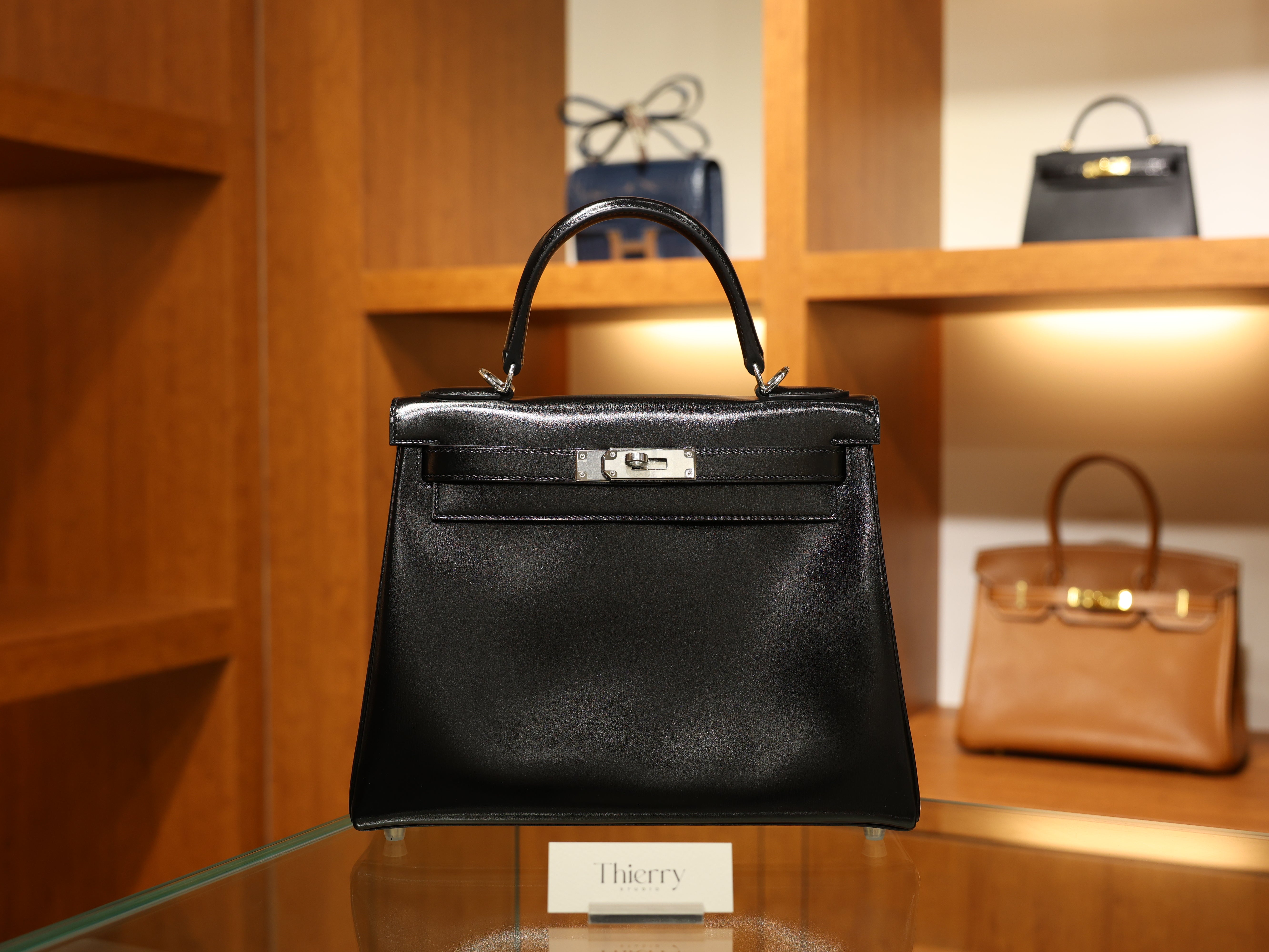 켈리 28 복스 르투르네 블랙 은장