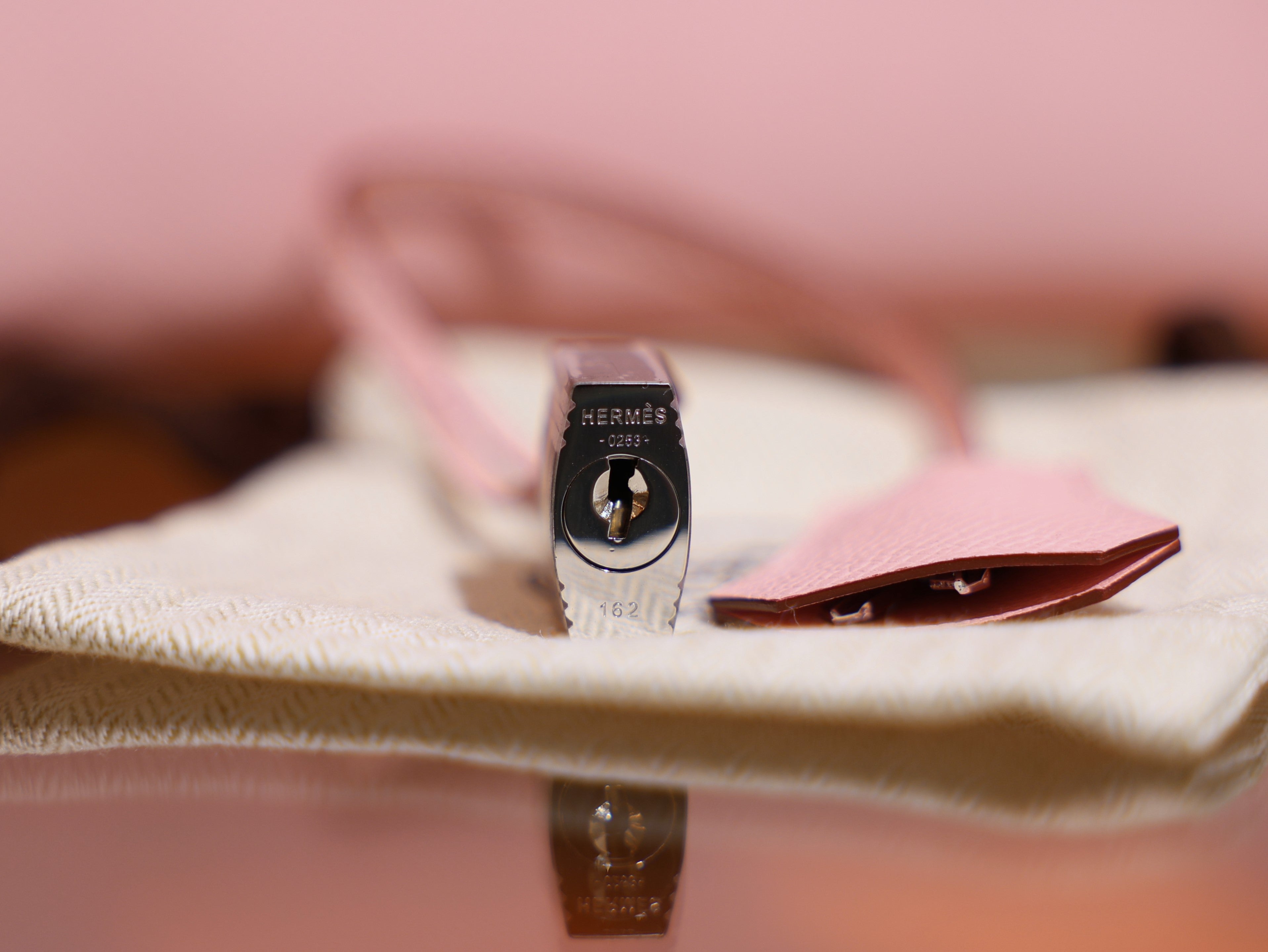 켈리 28 앱송 로즈사쿠라 은장 (HSS)