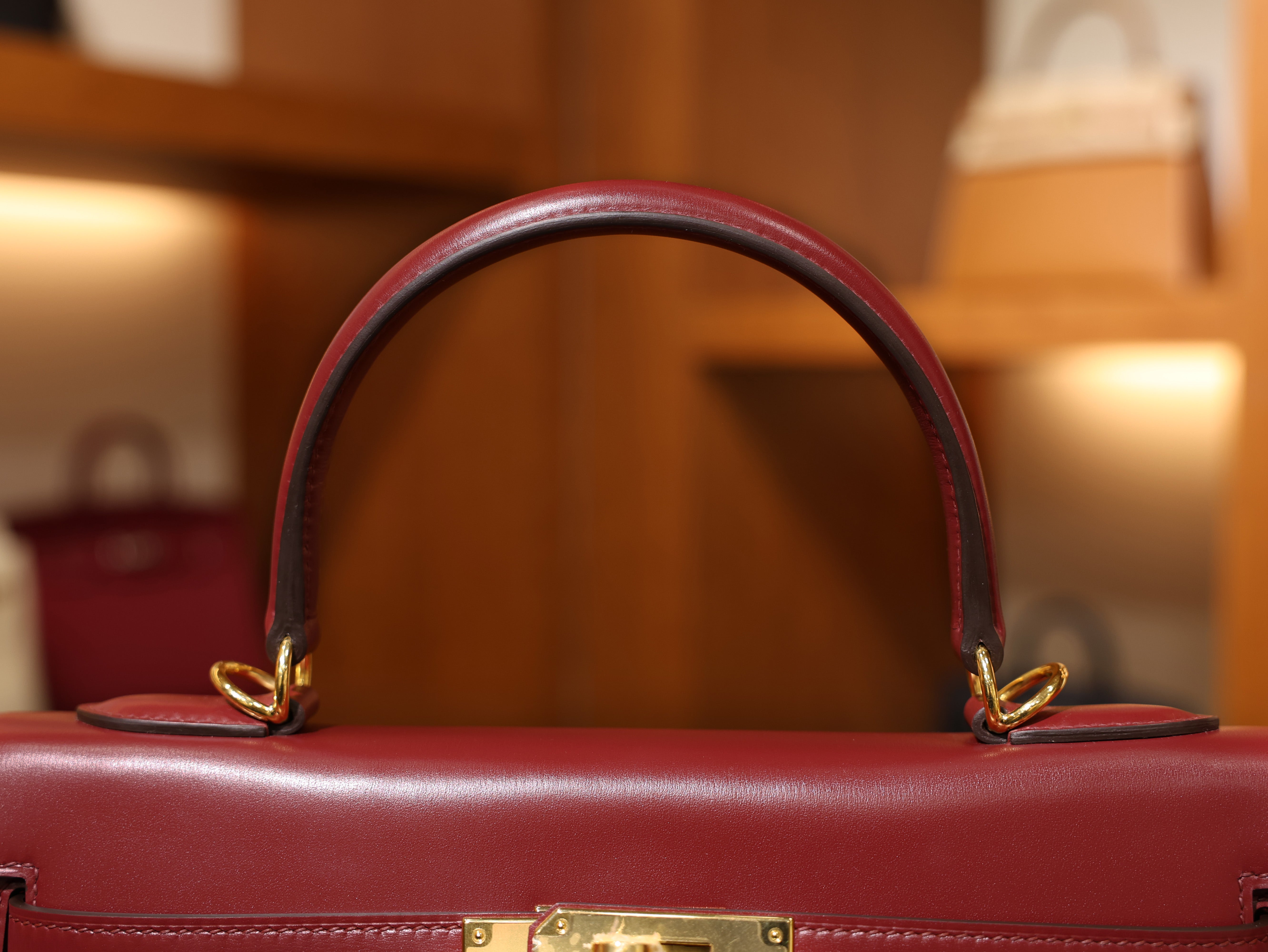 켈리 32 복스 루즈아쉬 금장