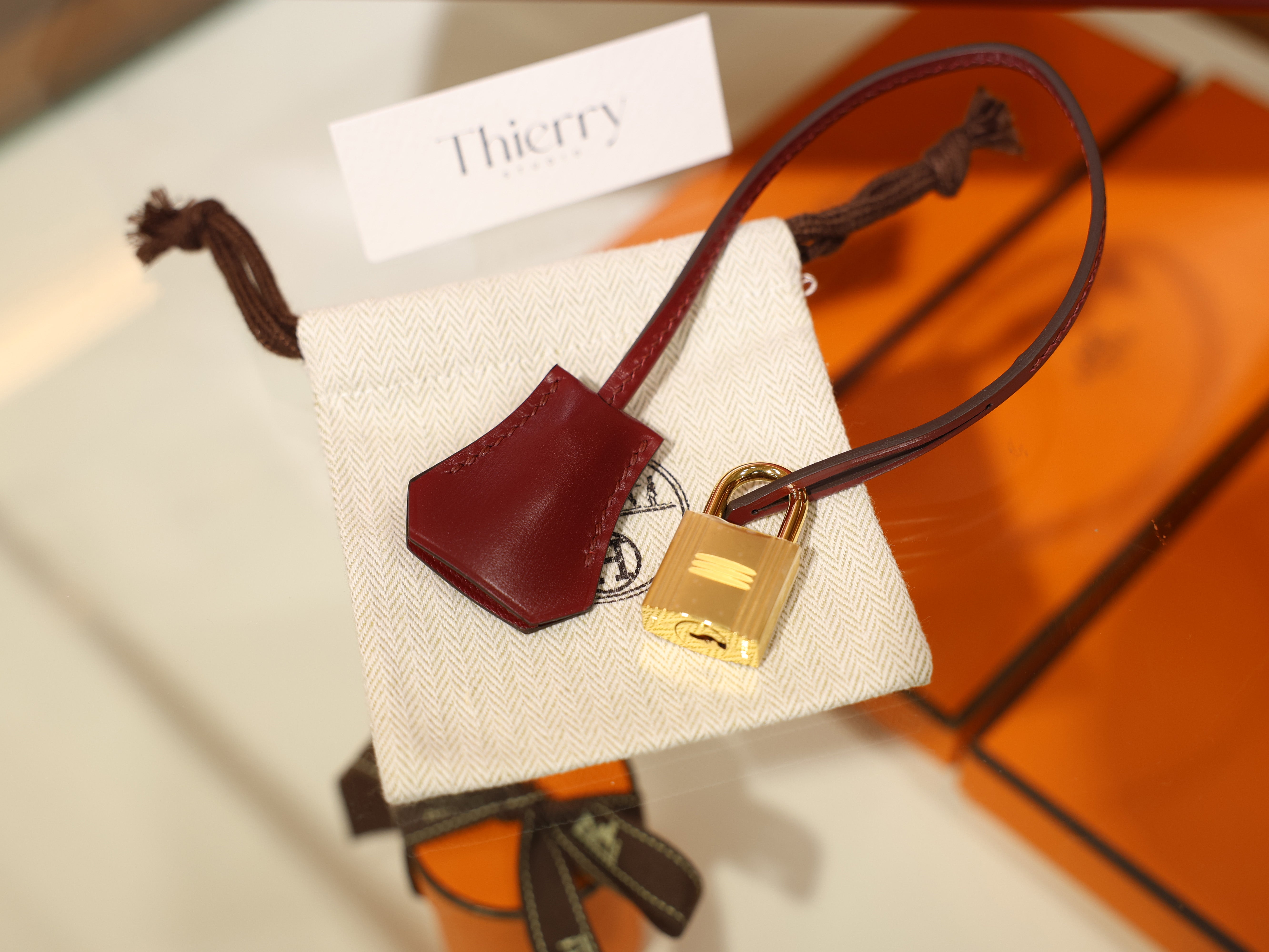 켈리 32 복스 루즈아쉬 금장