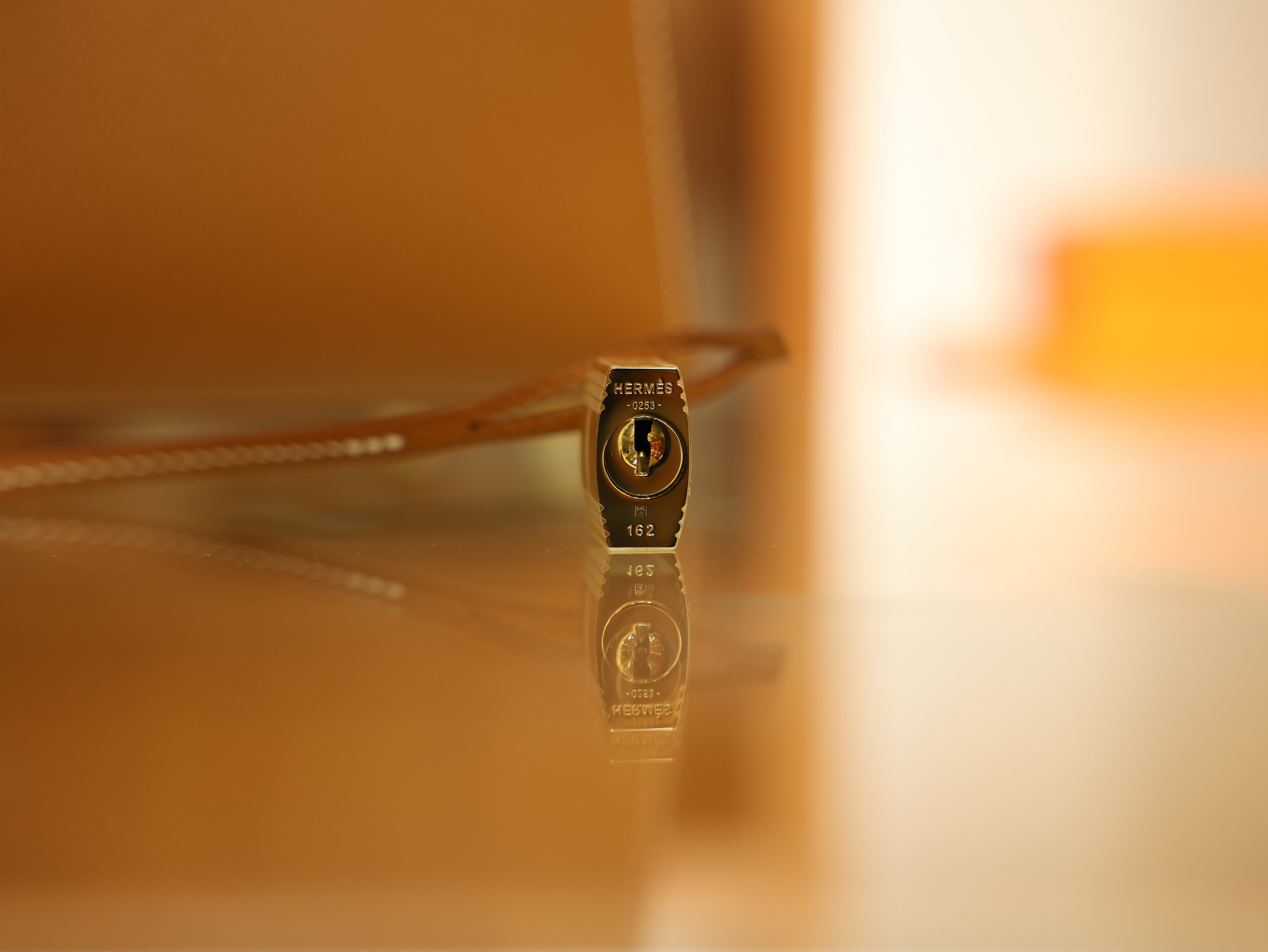 켈리 28 앱송 골드 금장