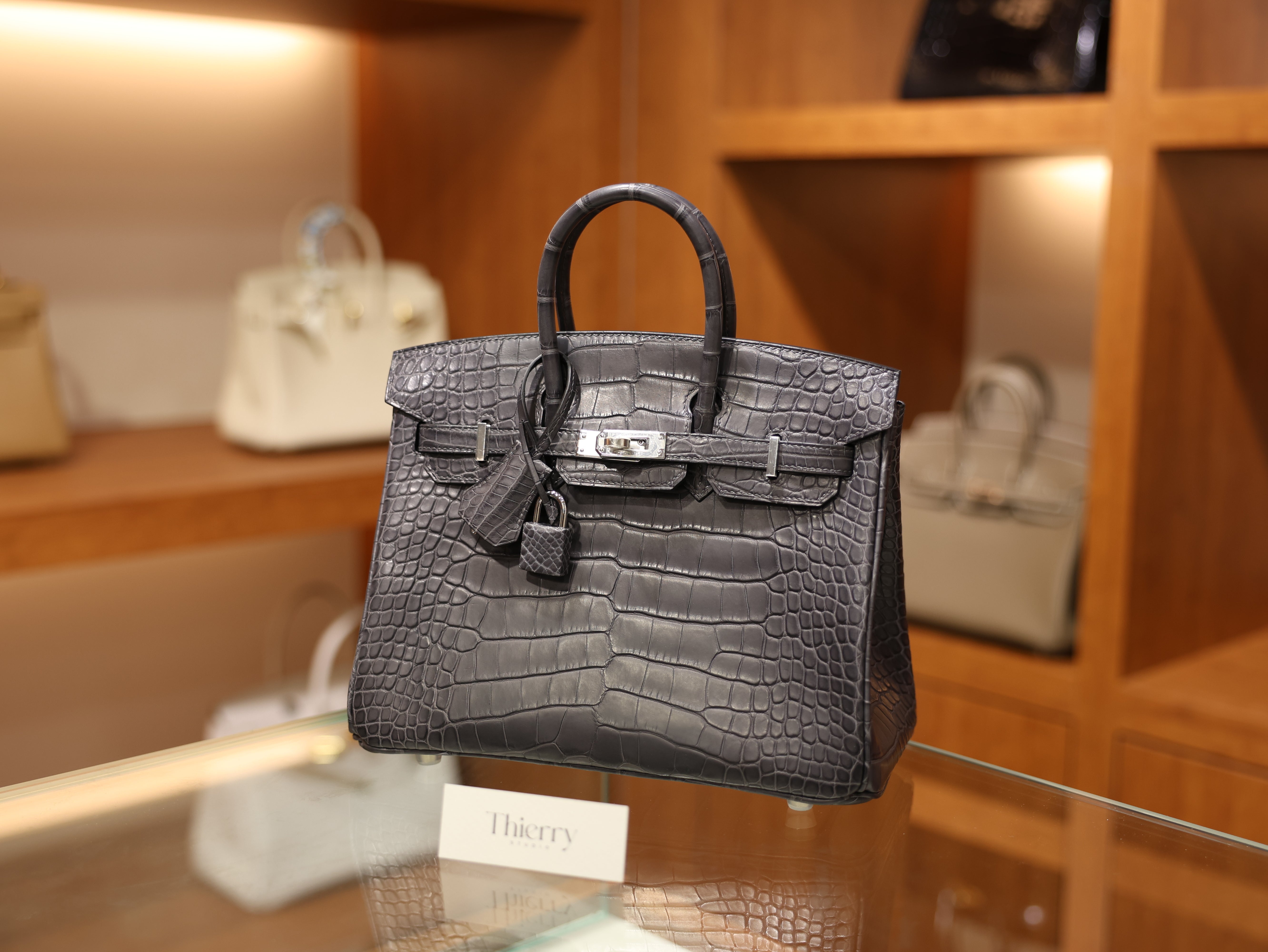 버킨 25 매트 엘리게이터 그리스 파리스 은장