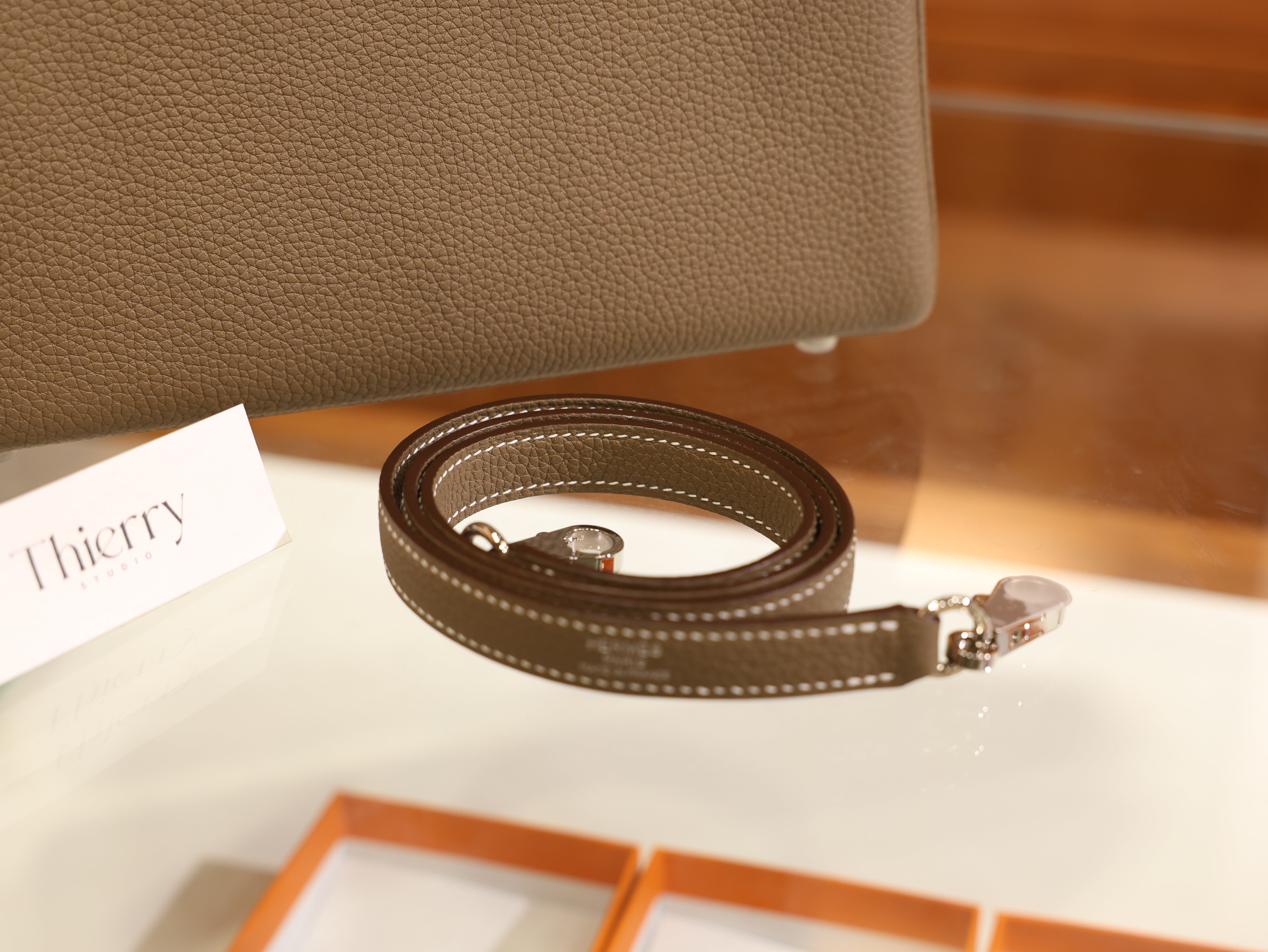 켈리 25 토고 에토프 은장