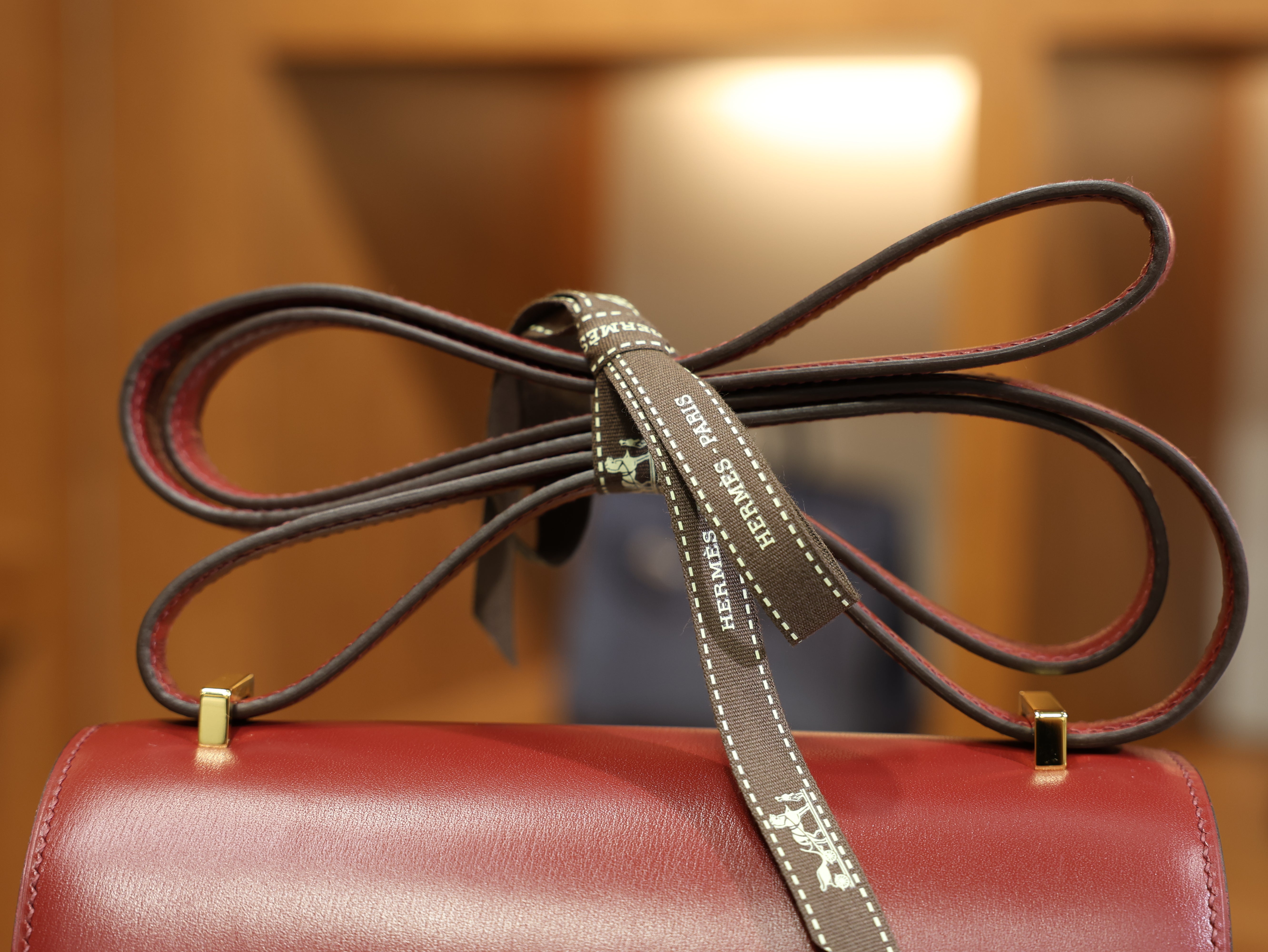 콘스탄스 18 복스 루즈아쉬 금장