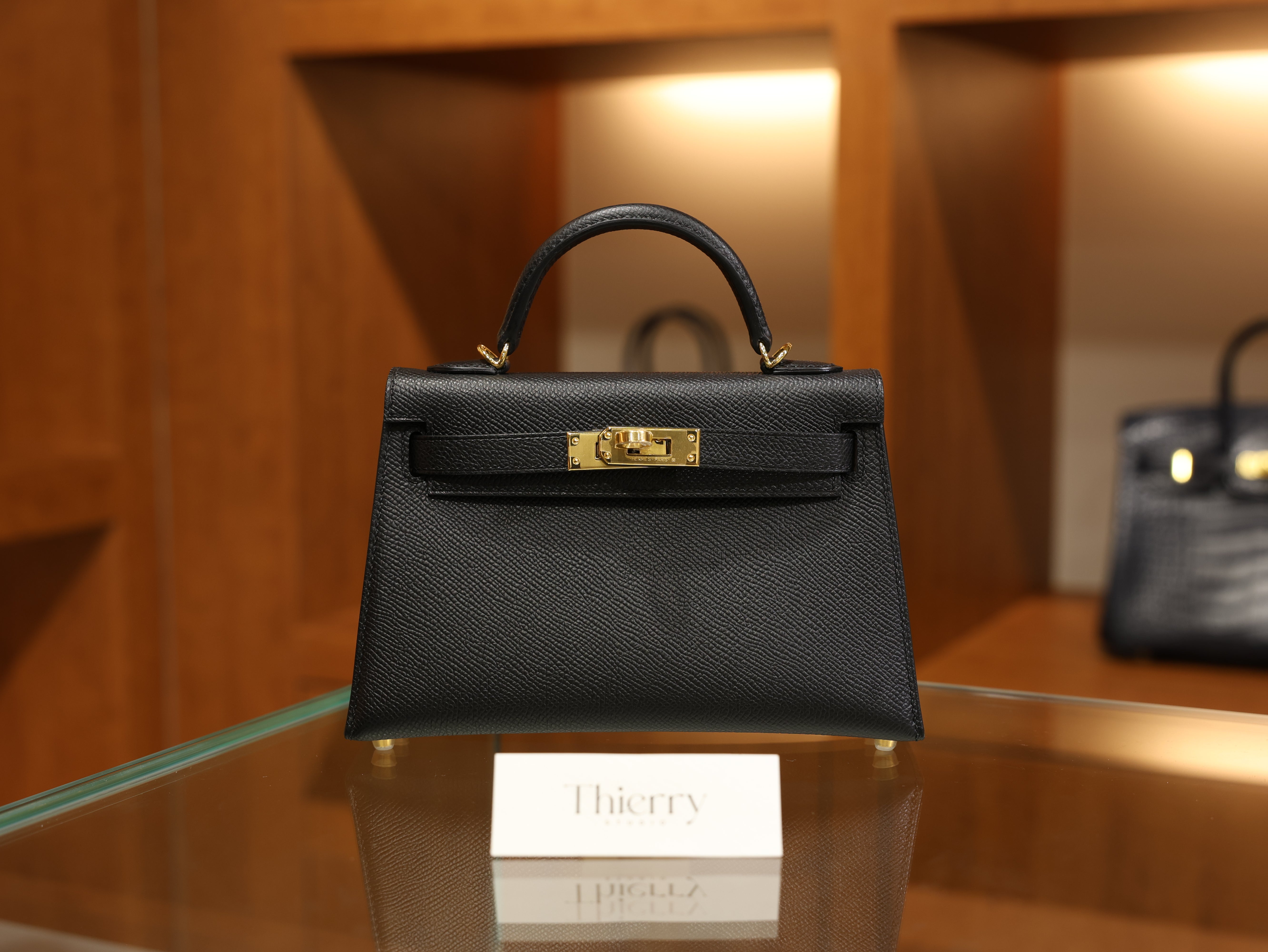 미니 켈리 앱송 블랙 금장