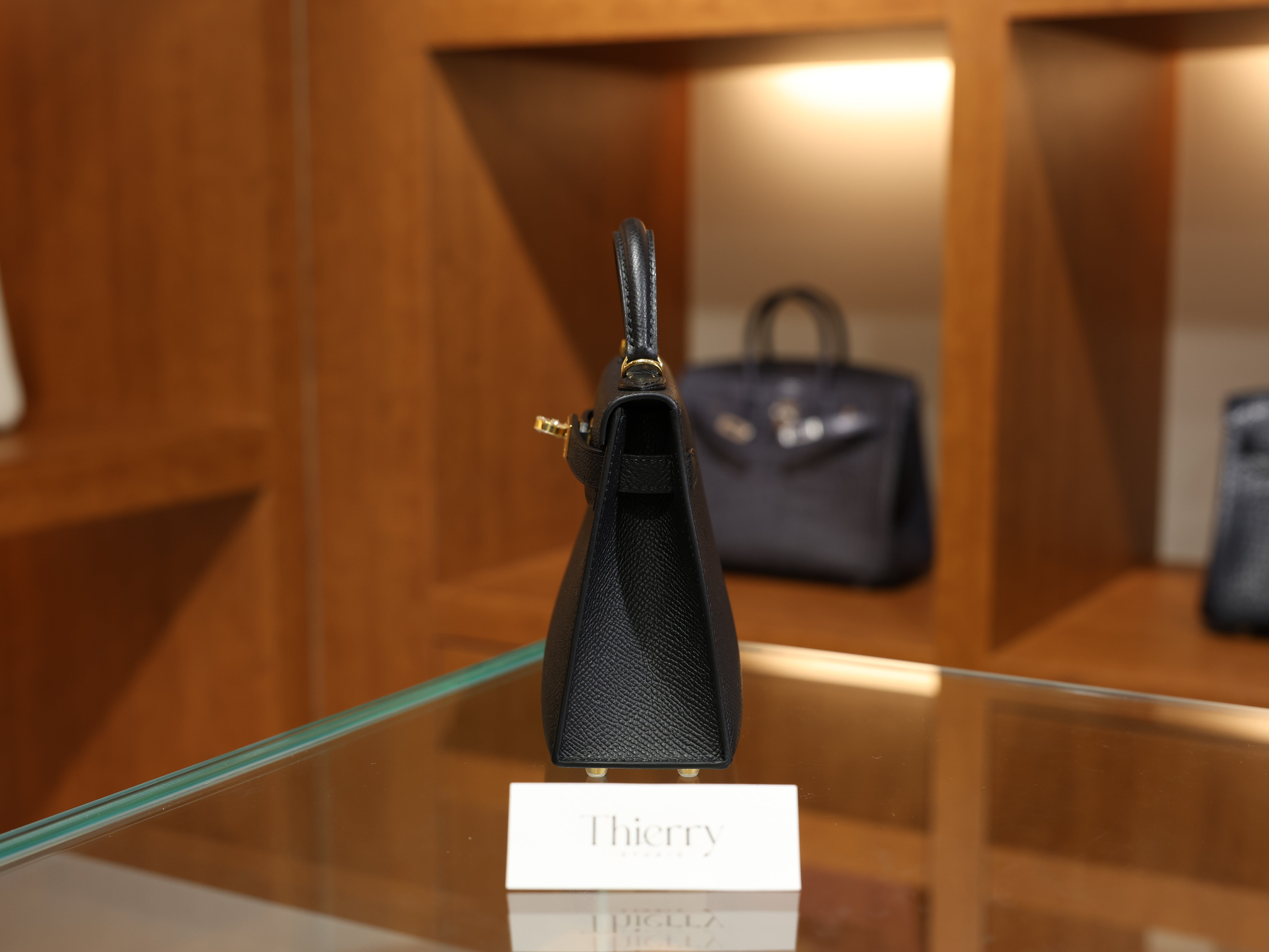 미니 켈리 앱송 블랙 금장