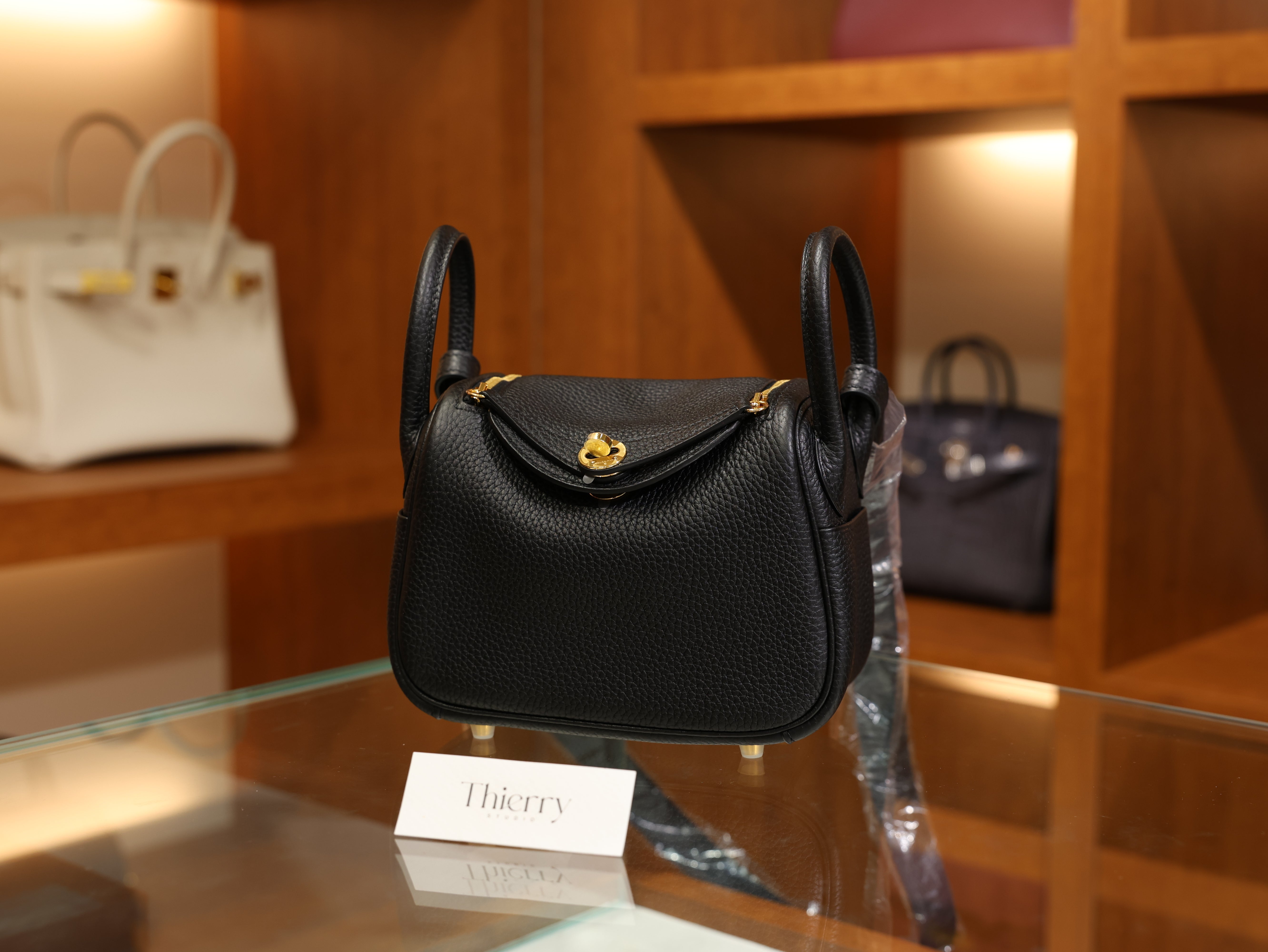 미니 린디 끌레망스 블랙 금장