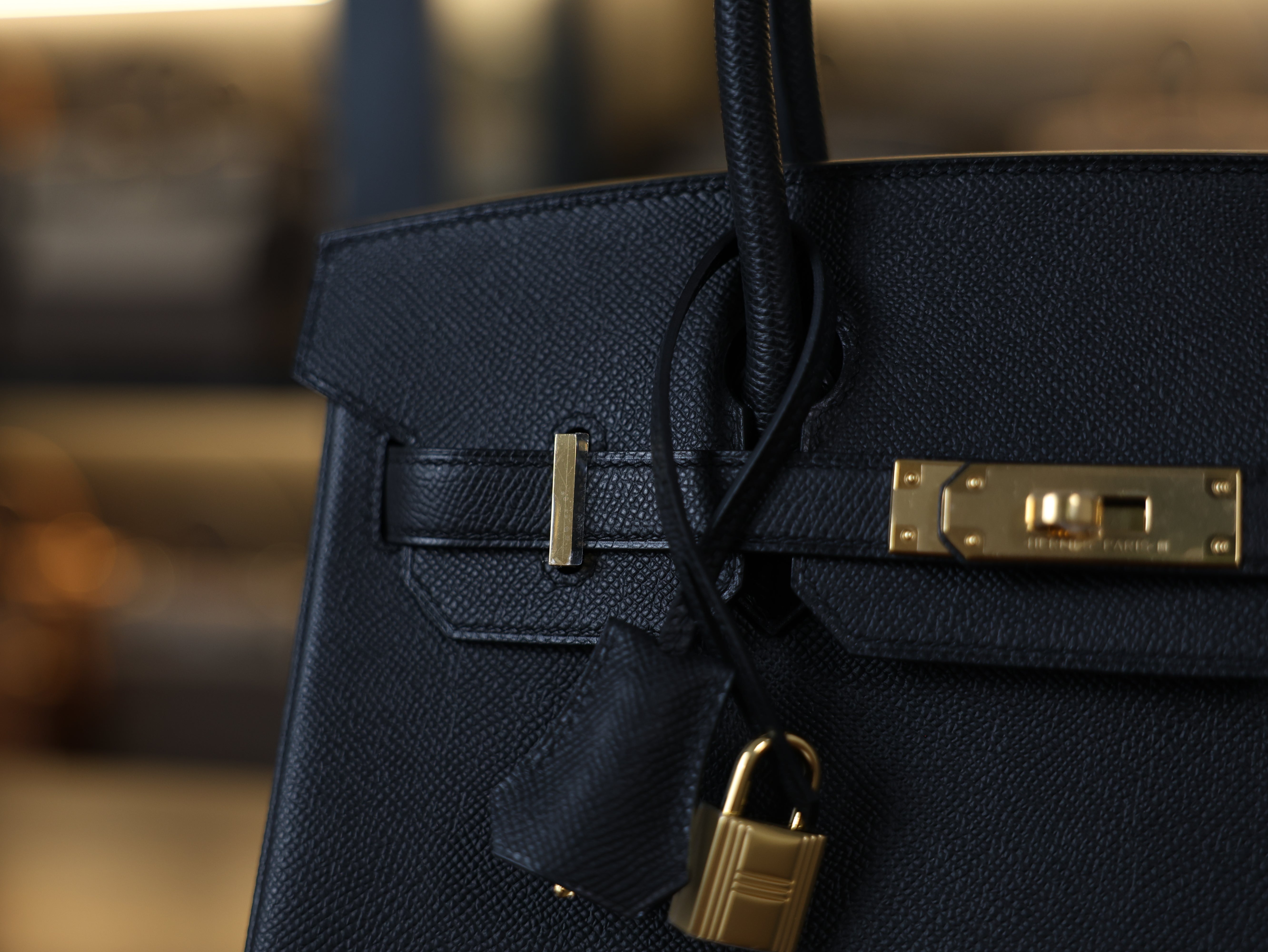 버킨 30 앱송 르투르네 블랙 금장