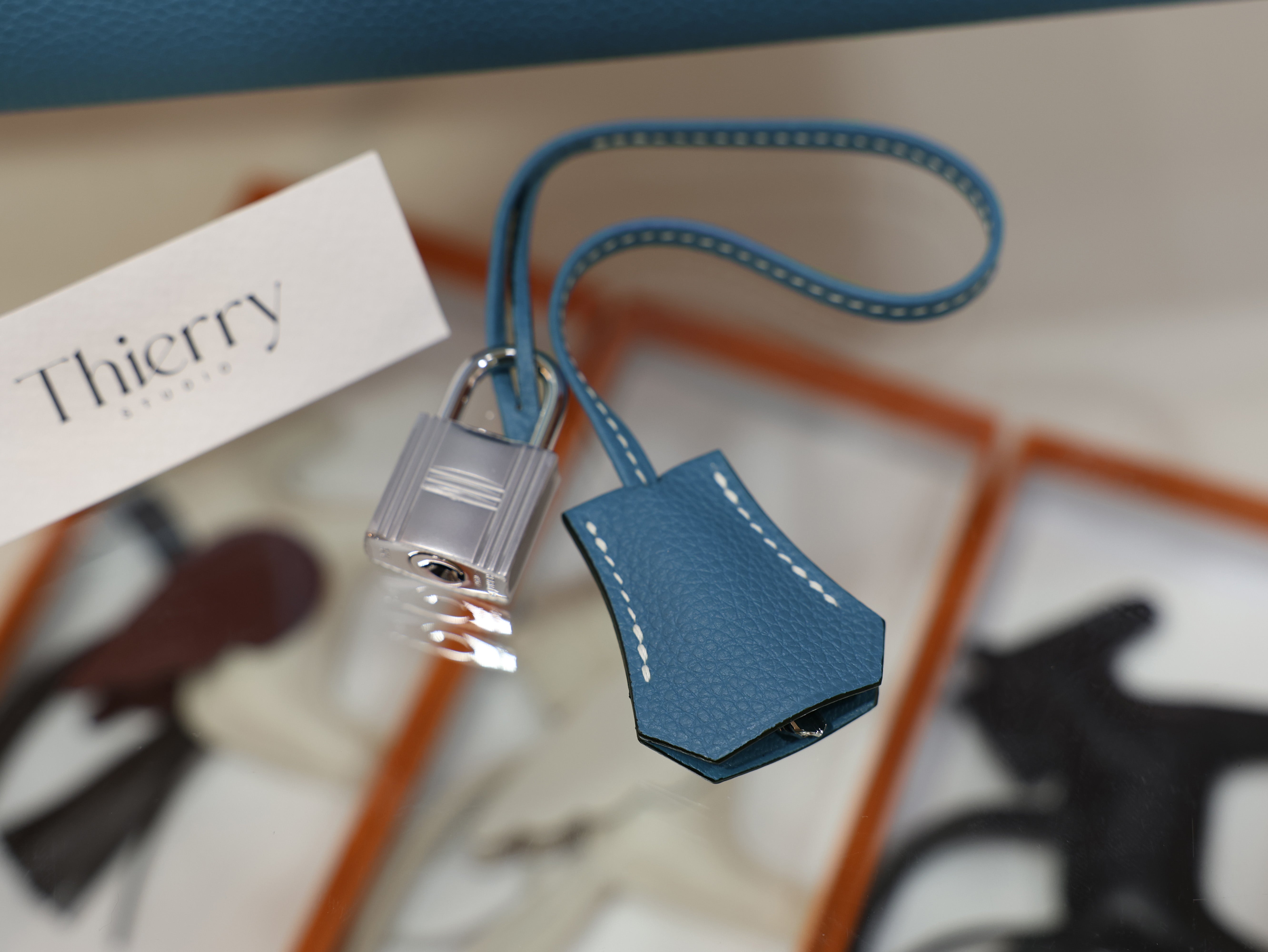 버킨 35 토고 블루진 은장