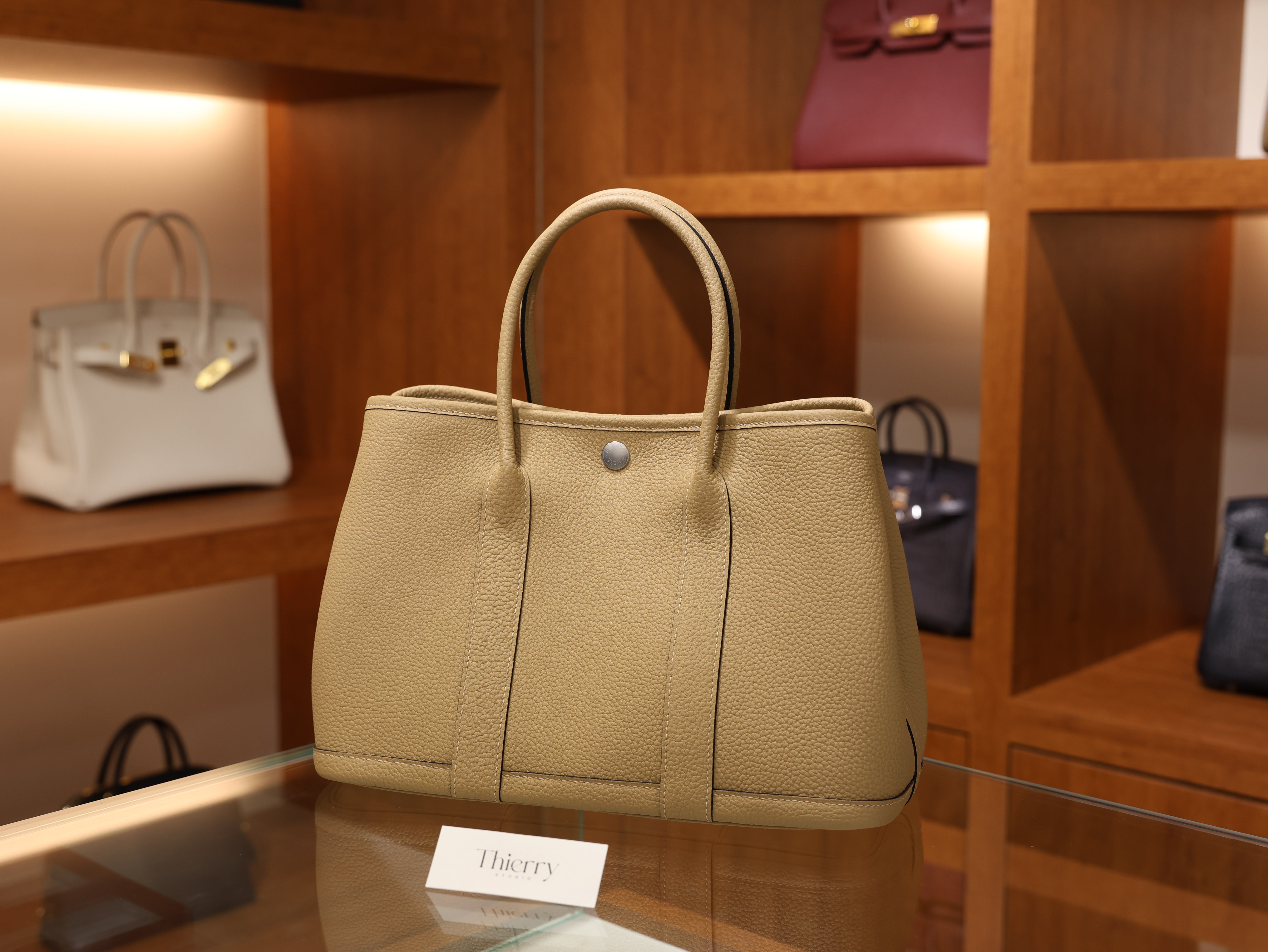 가든파티 30 네곤다 트렌치