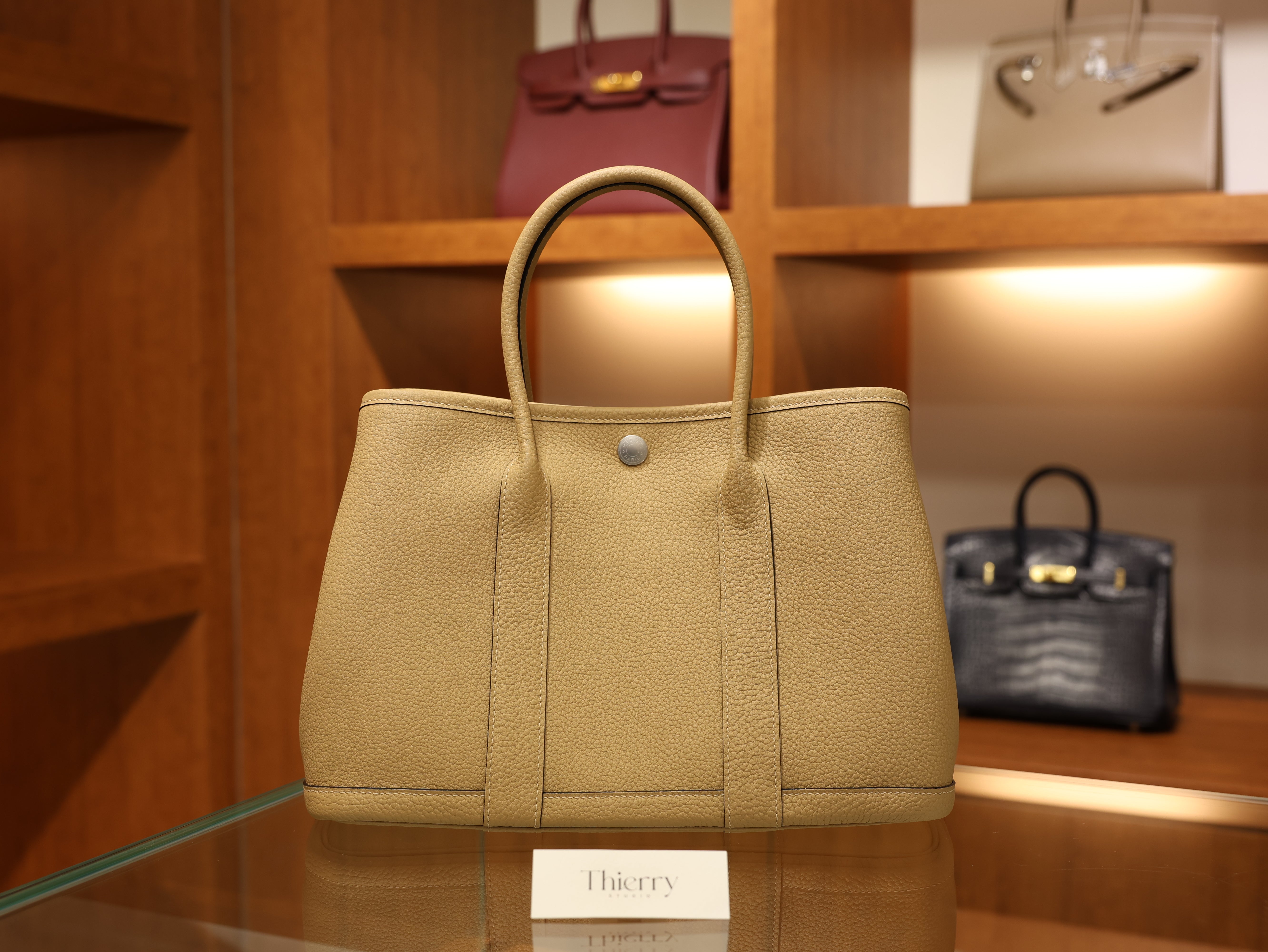 가든파티 30 네곤다 트렌치