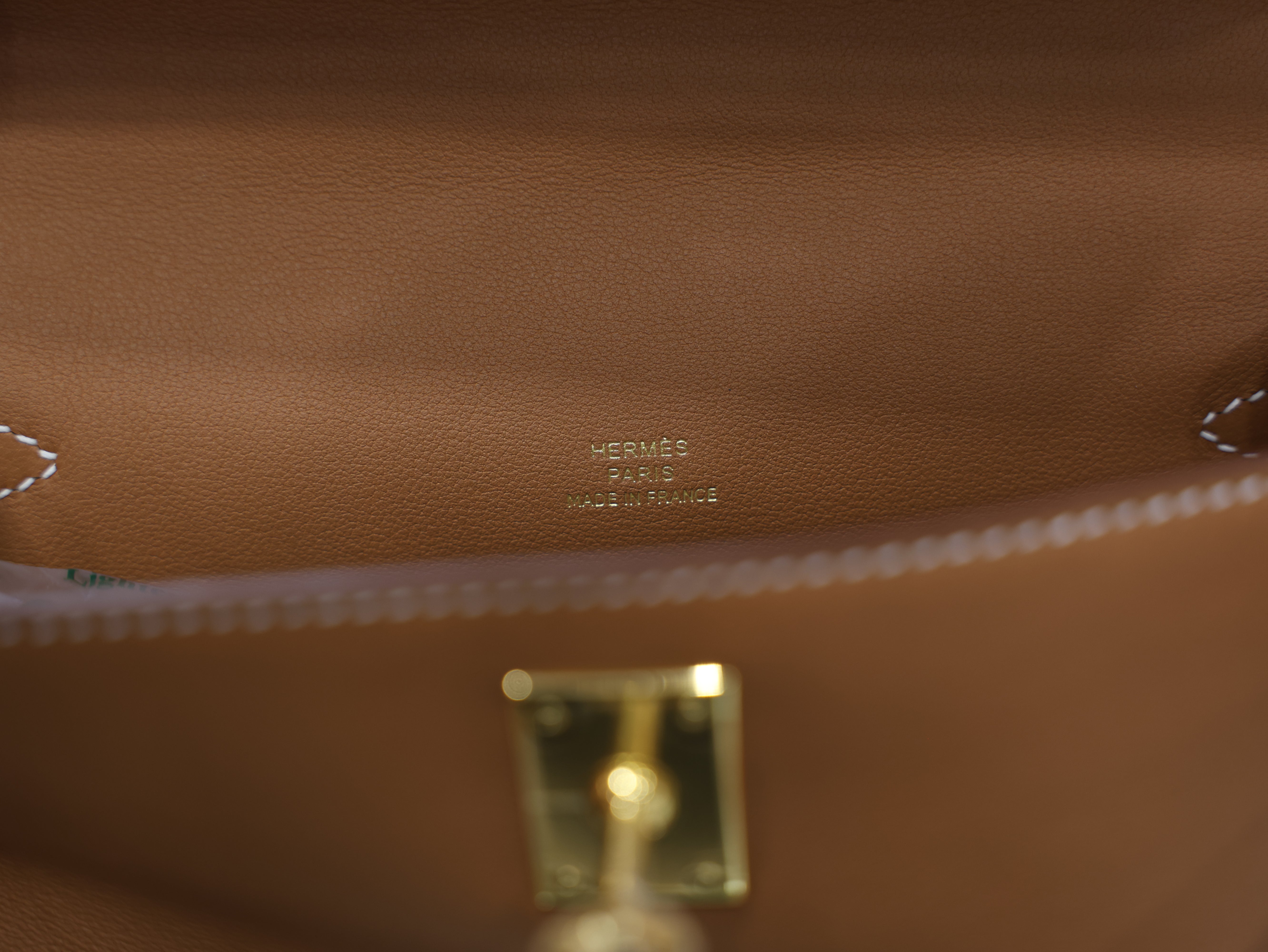 켈리 포쉐트 스위프트 골드 금장