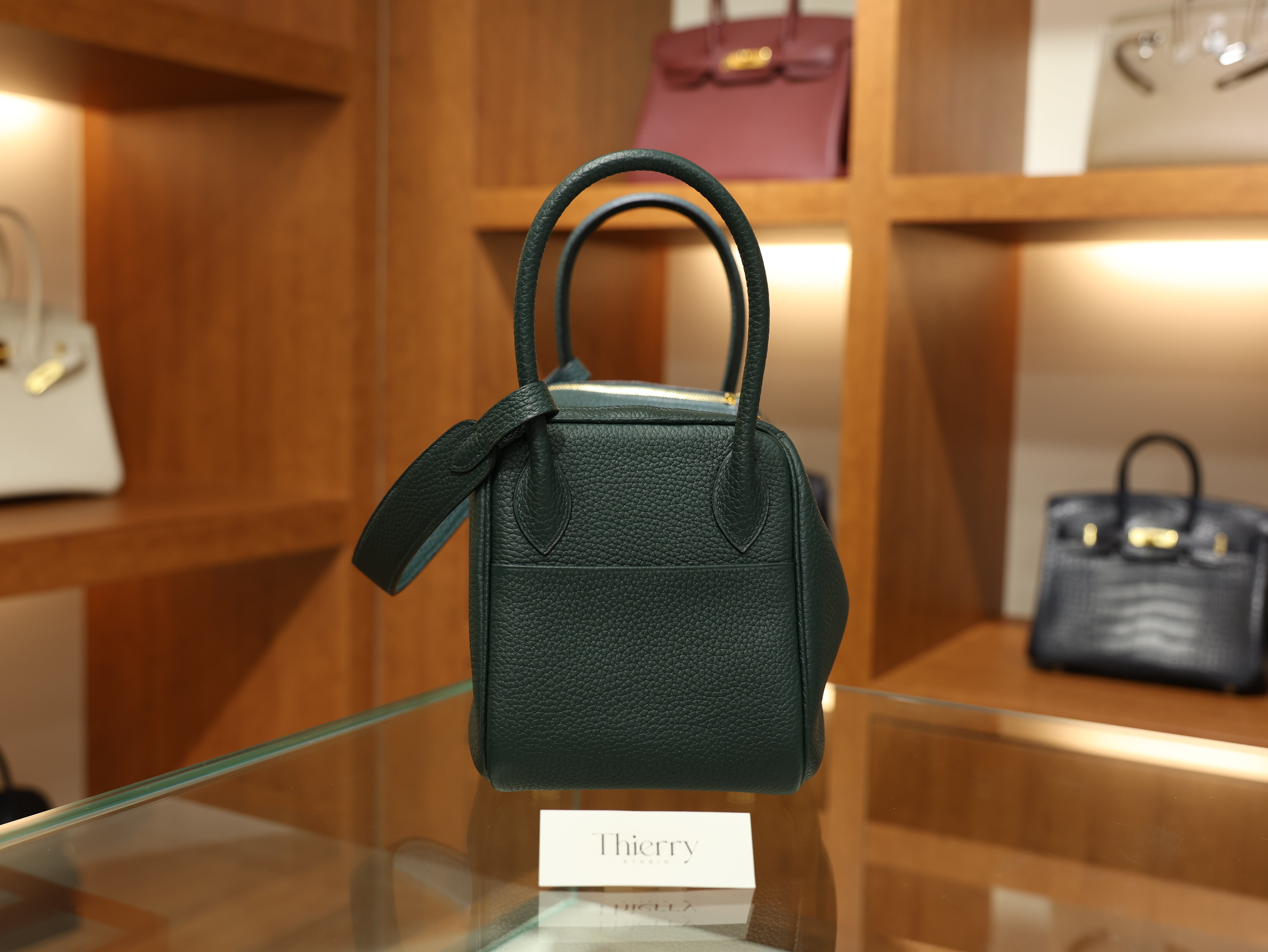 린디 26 끌레망스 베르트 사이프리스 금장