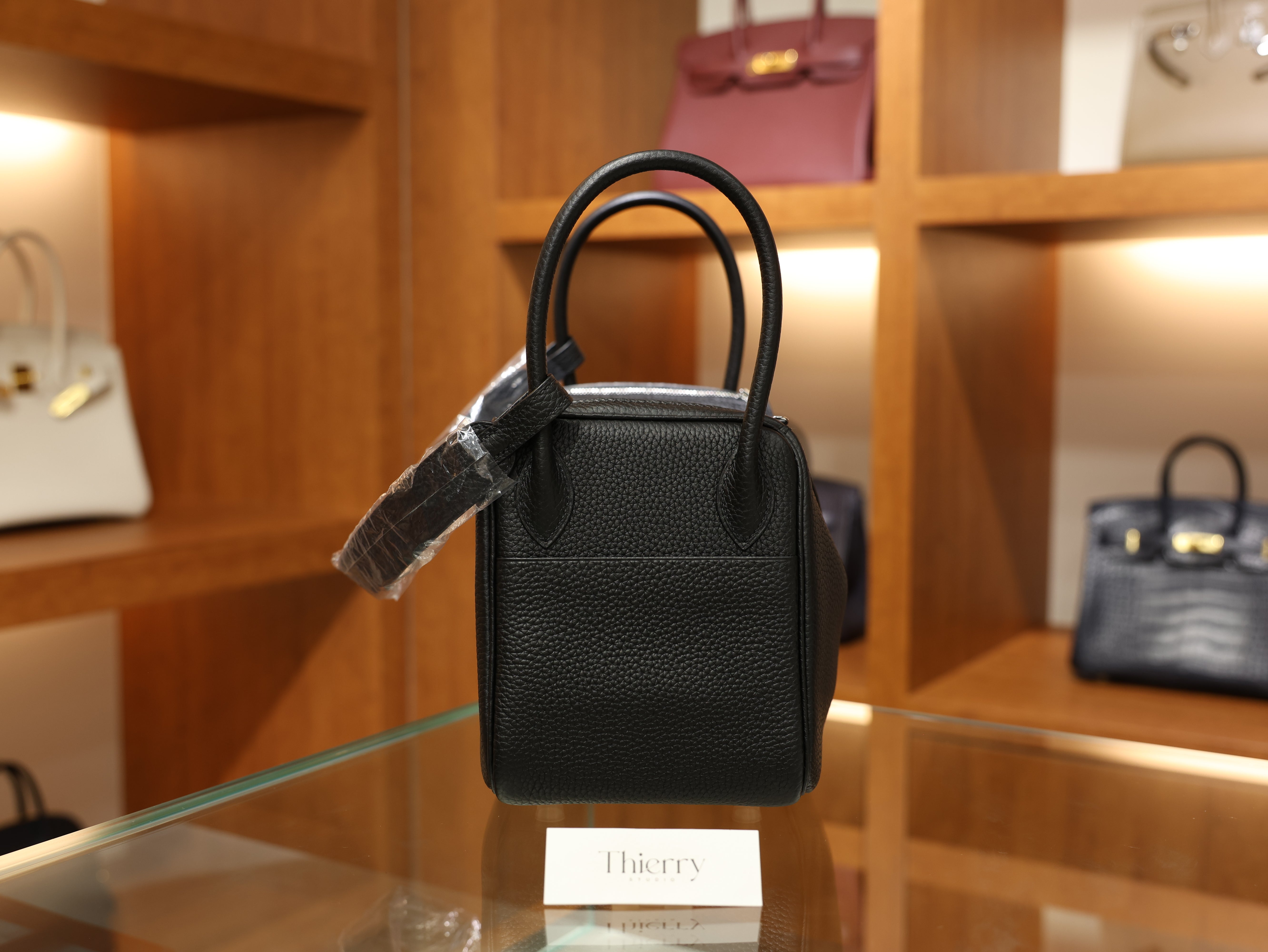 린디 26 끌레망스 블랙 은장