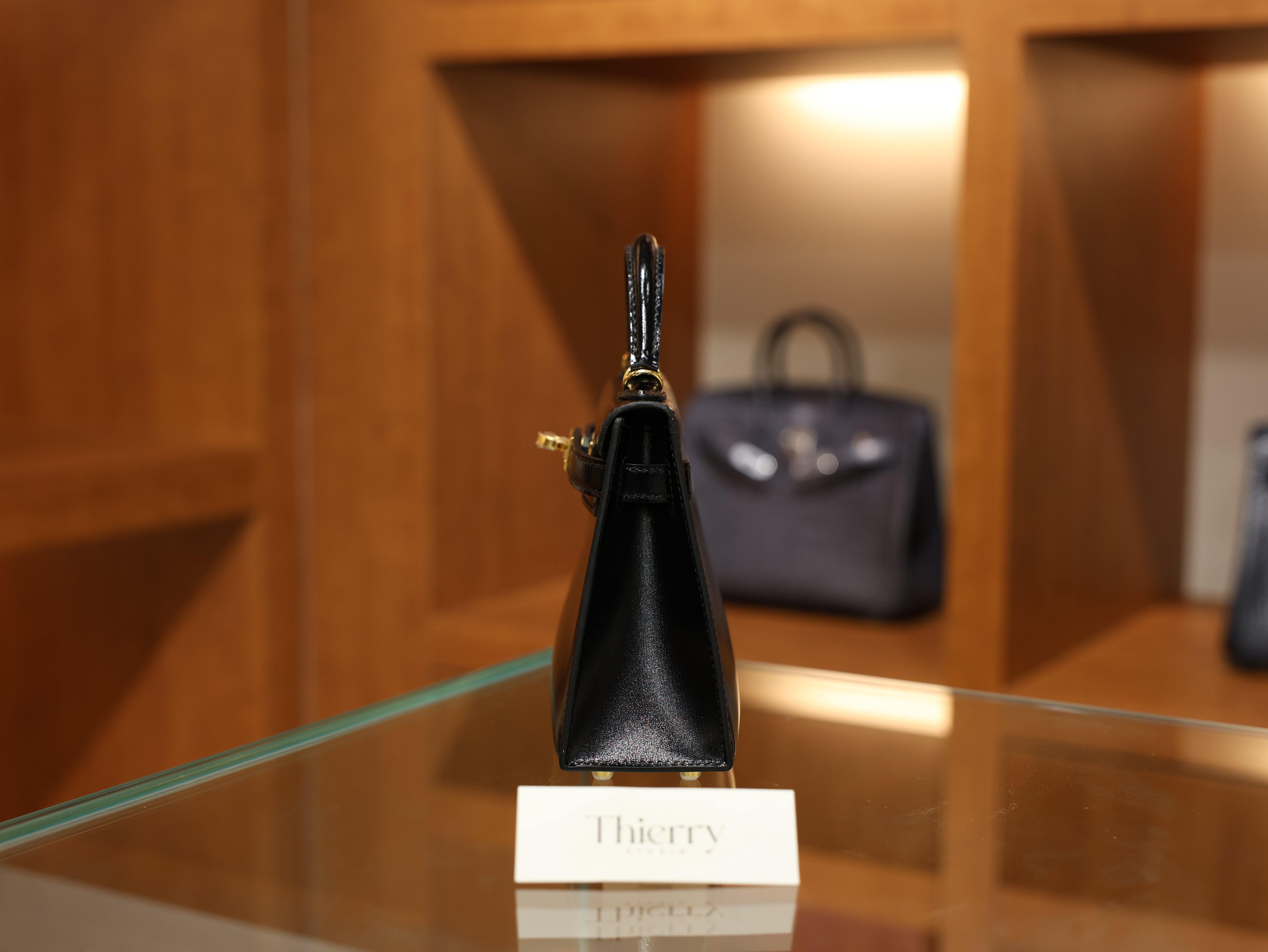 미니 켈리 복스 블랙 금장