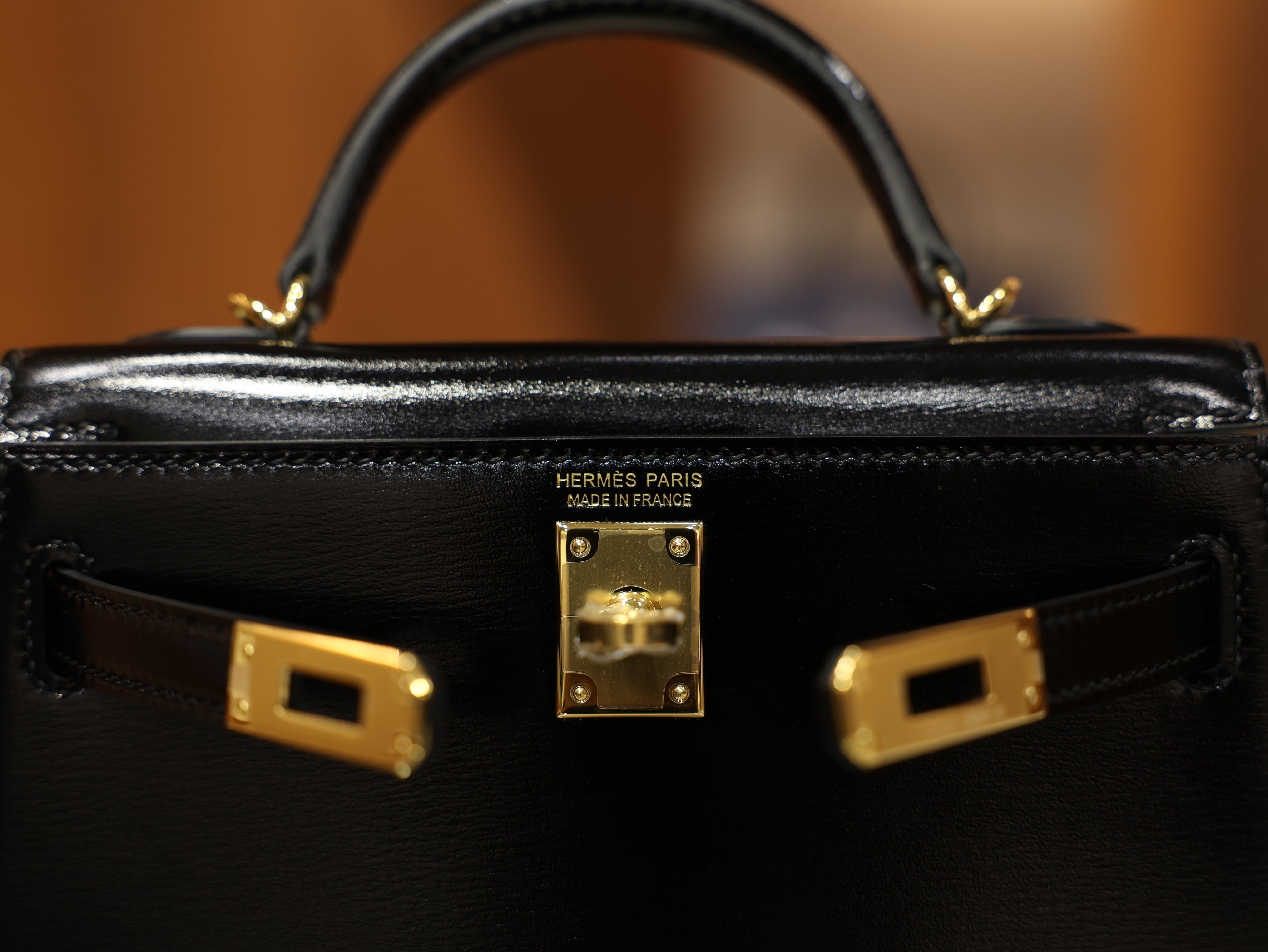 미니 켈리 복스 블랙 금장