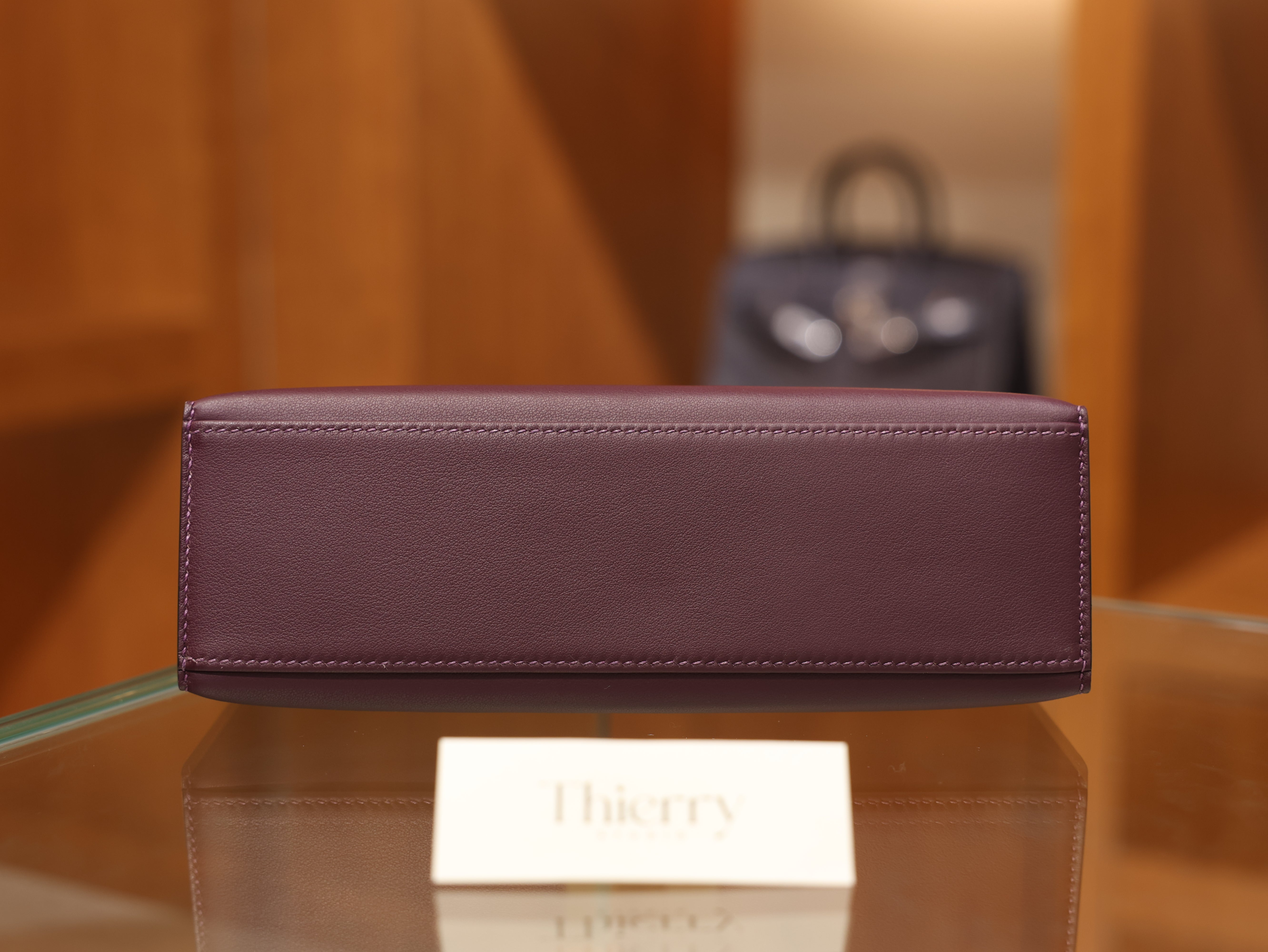 켈리 포쉐트 스위프트 카시스 은장