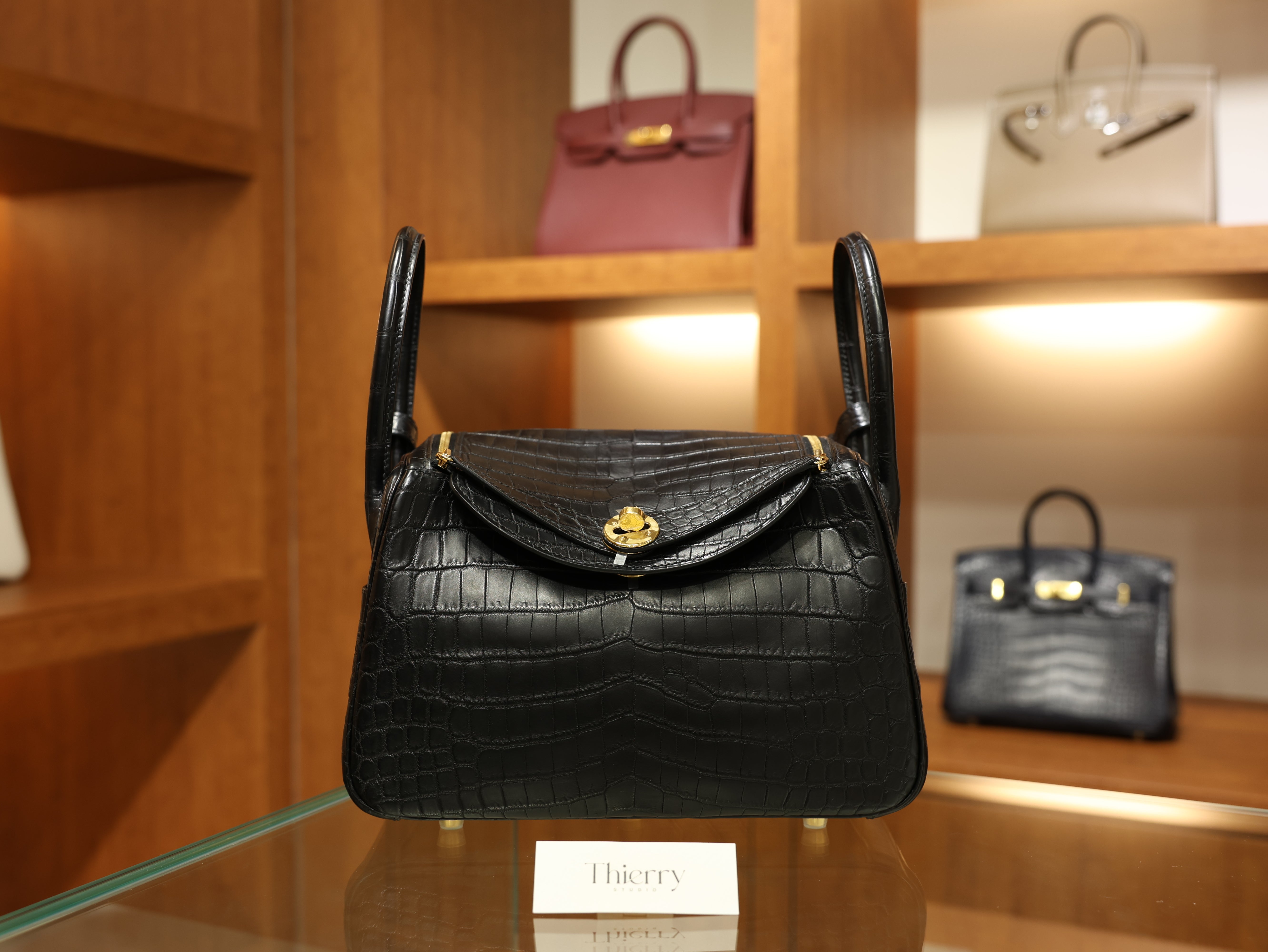 린디 26 매트 닐로티쿠스 블랙 금장