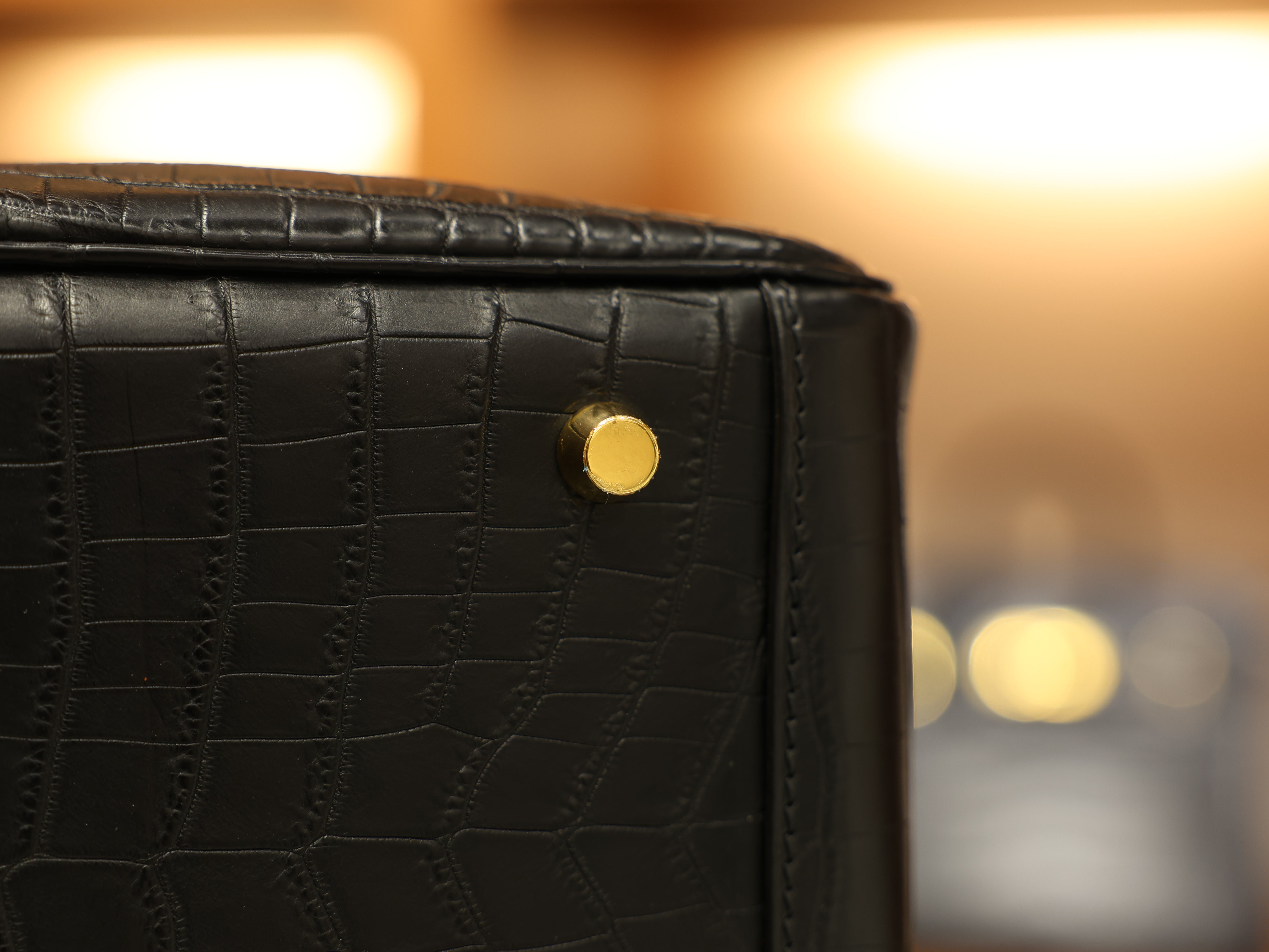 린디 26 매트 닐로티쿠스 블랙 금장