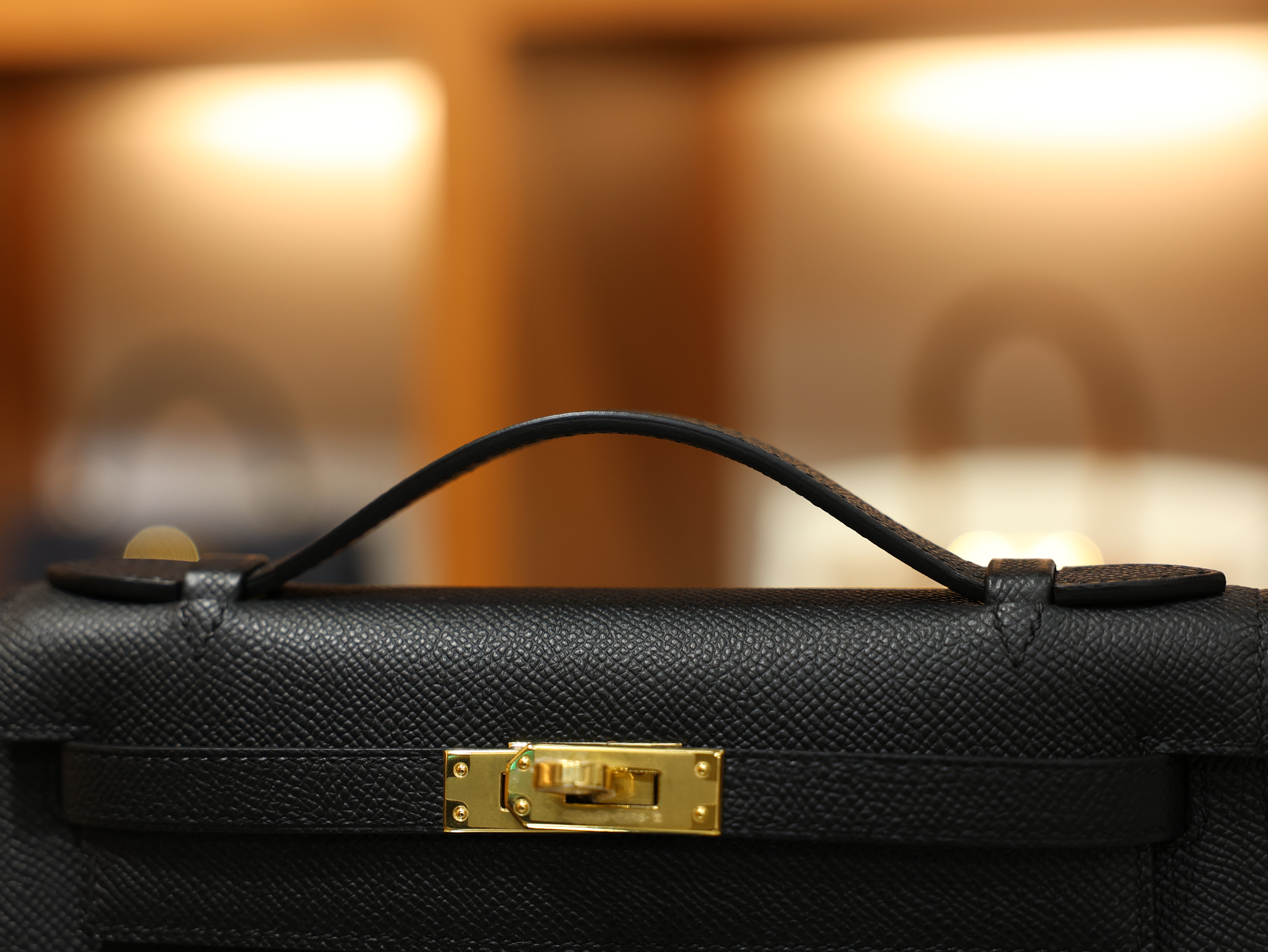 켈리 포쉐트 앱송 블랙 금장