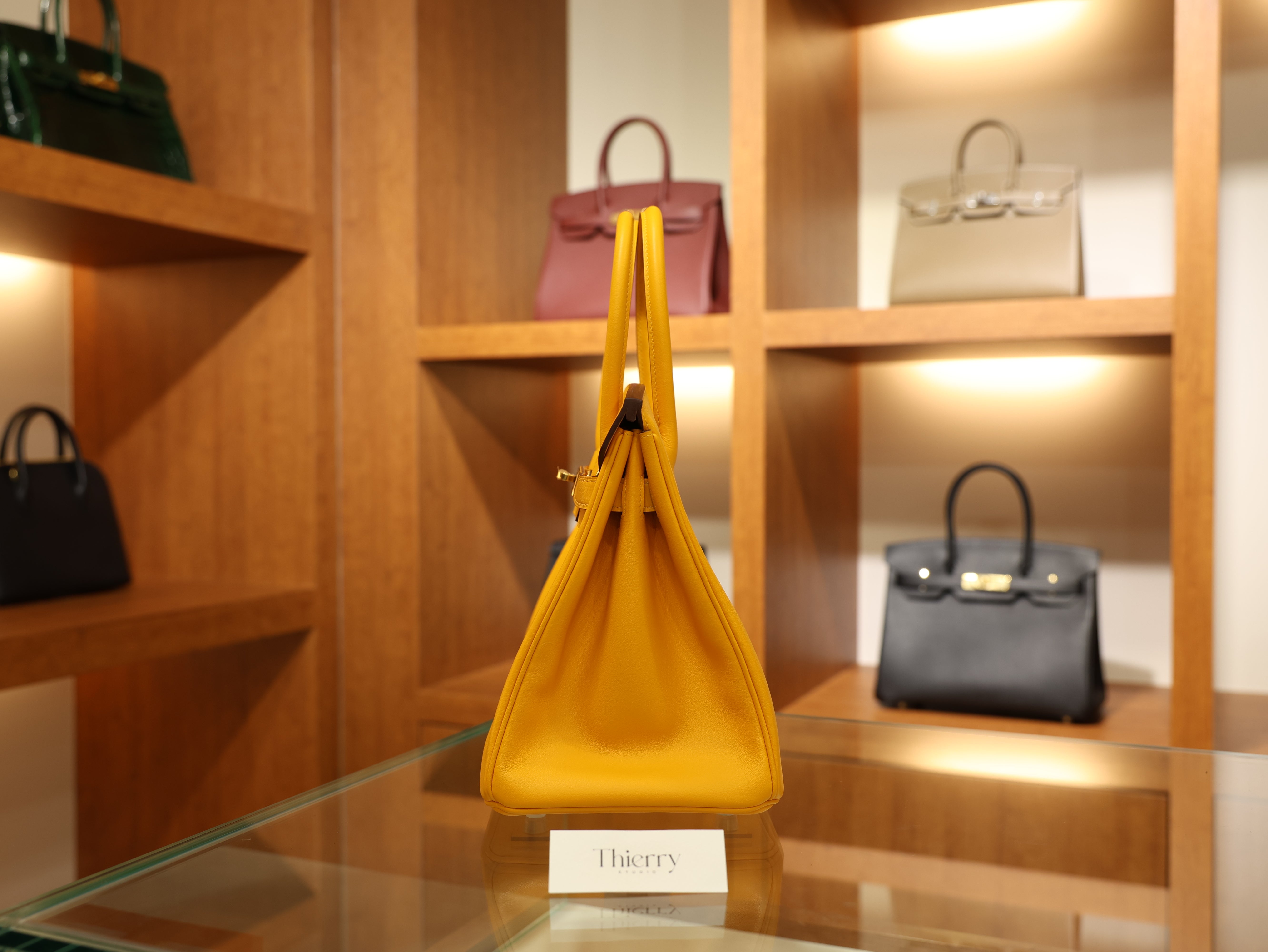 버킨 30 스위프트 존 도어 금장