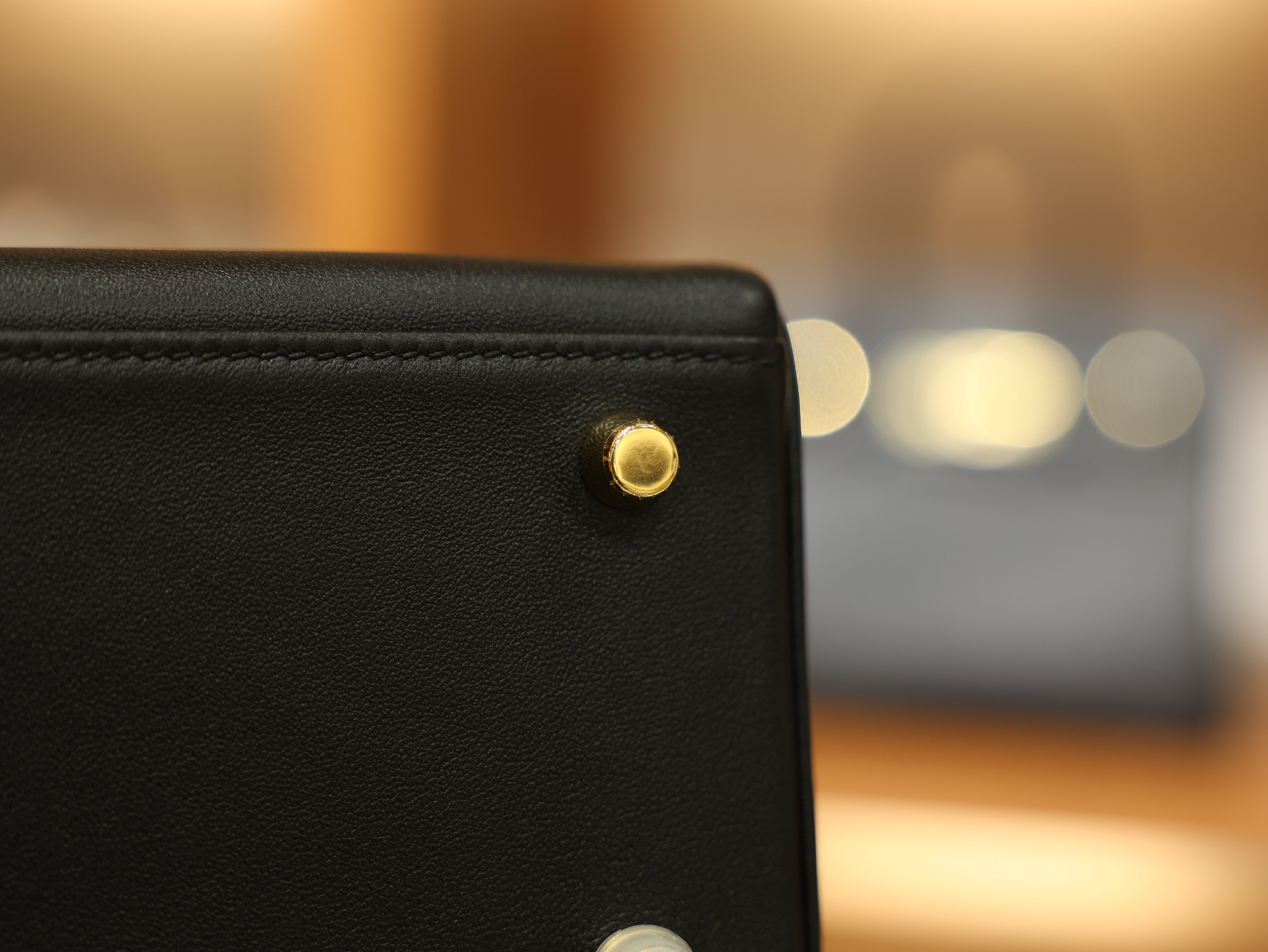 켈리 25 스위프트 블랙 금장