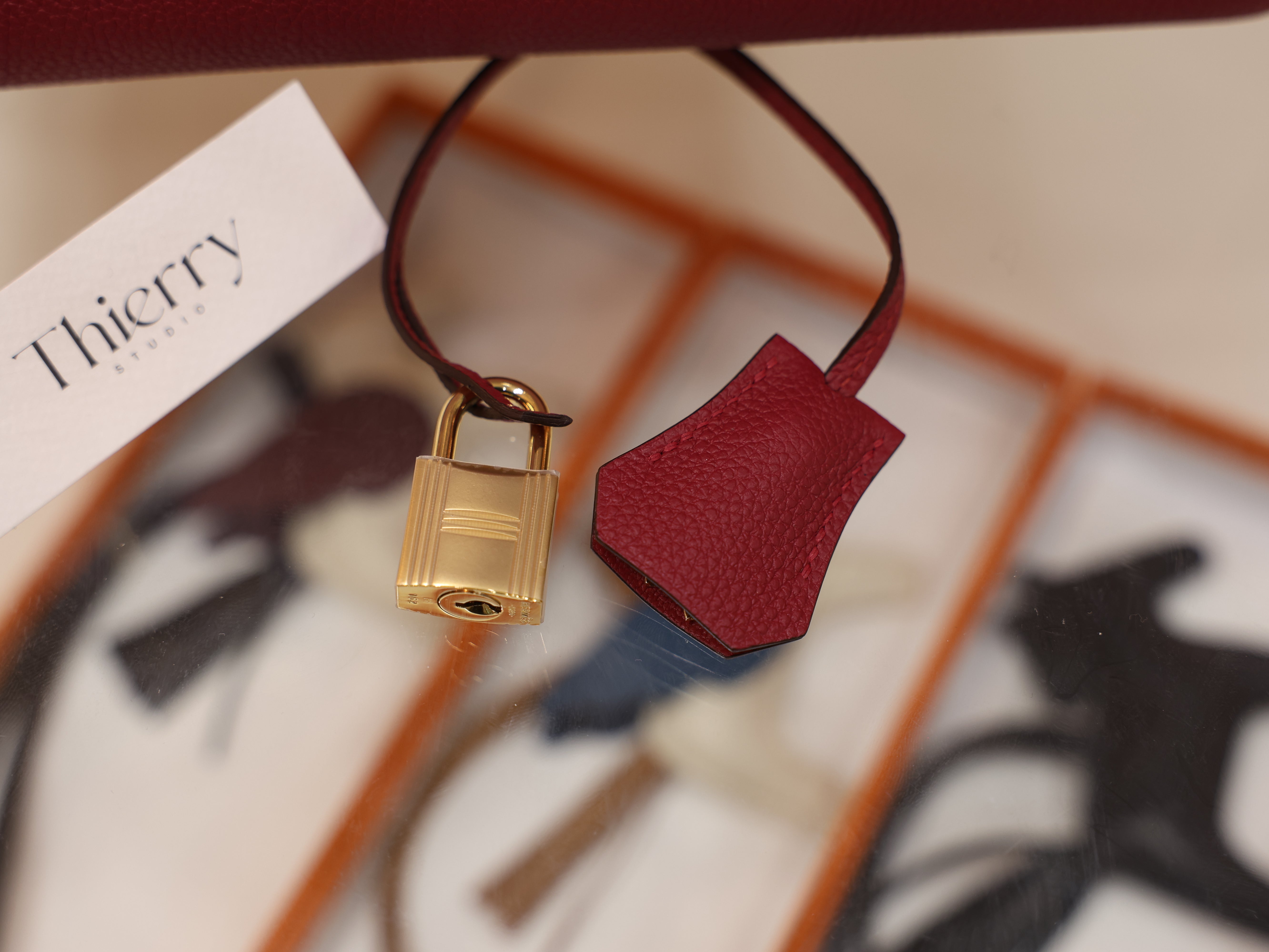 버킨 30 토고 루즈 그라나 금장