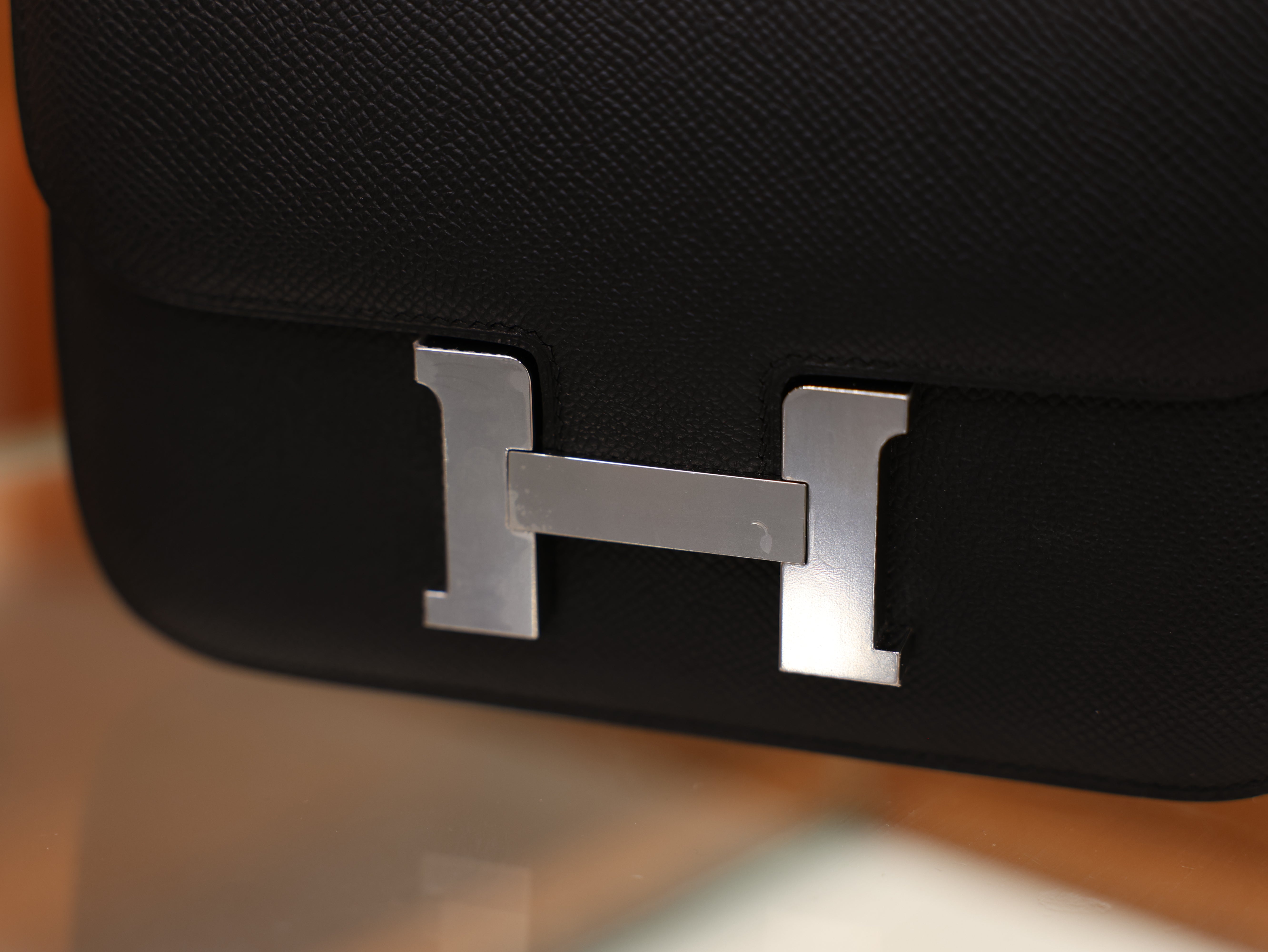 콘스탄스 18 앱송 블랙 은장