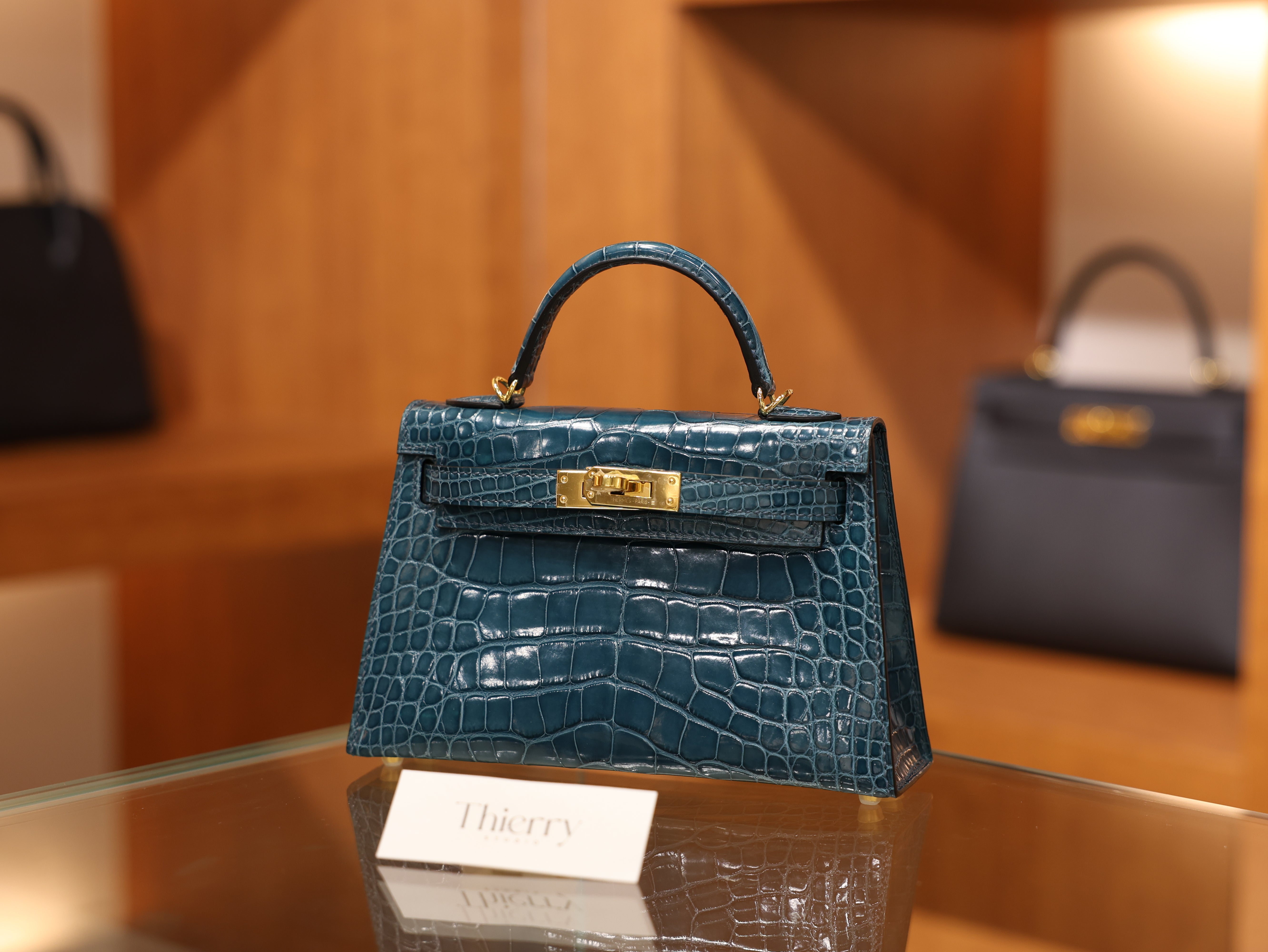 미니 켈리 샤이니 엘리게이터 베르트 보스포어 금장