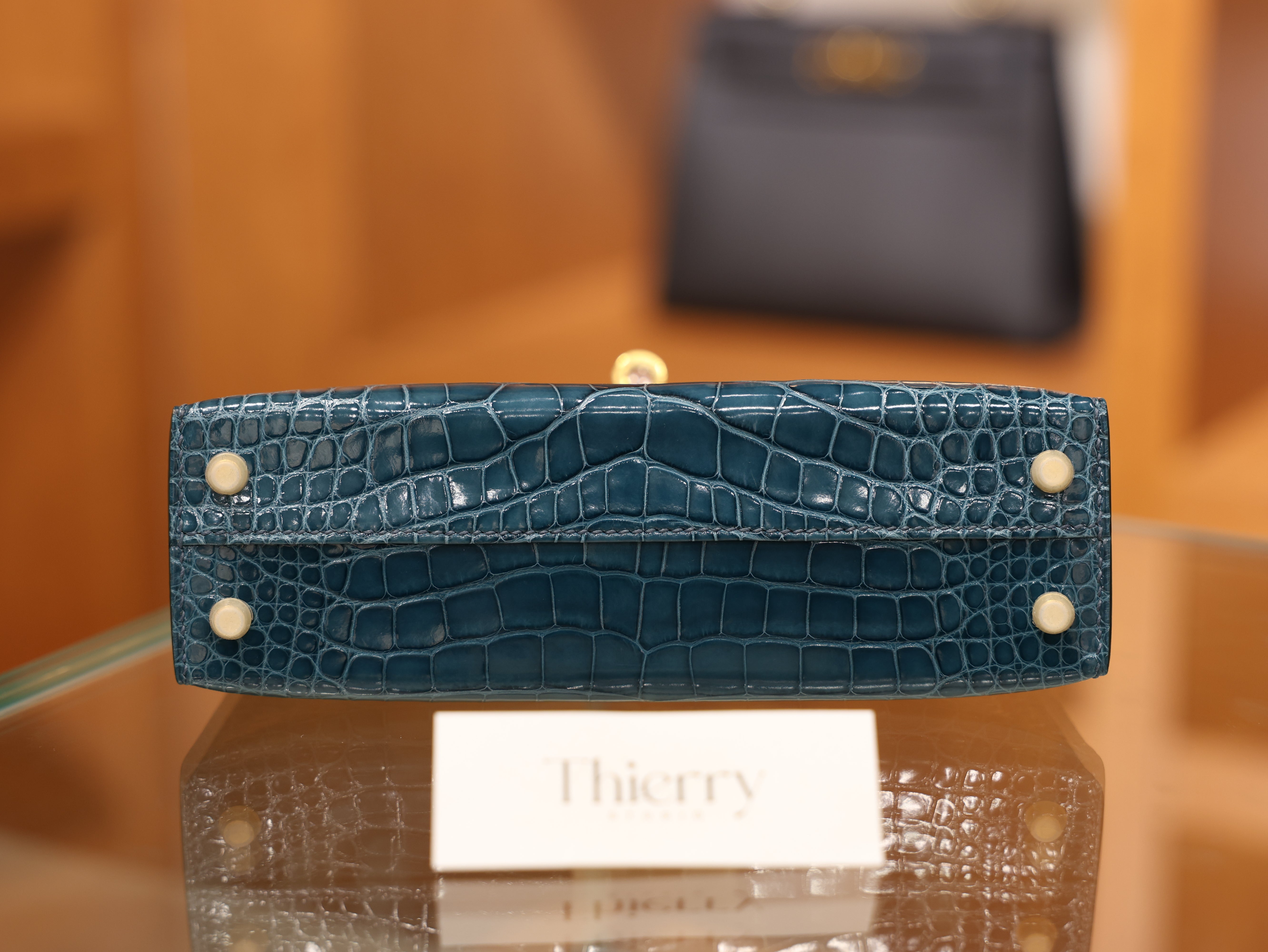 미니 켈리 샤이니 엘리게이터 베르트 보스포어 금장