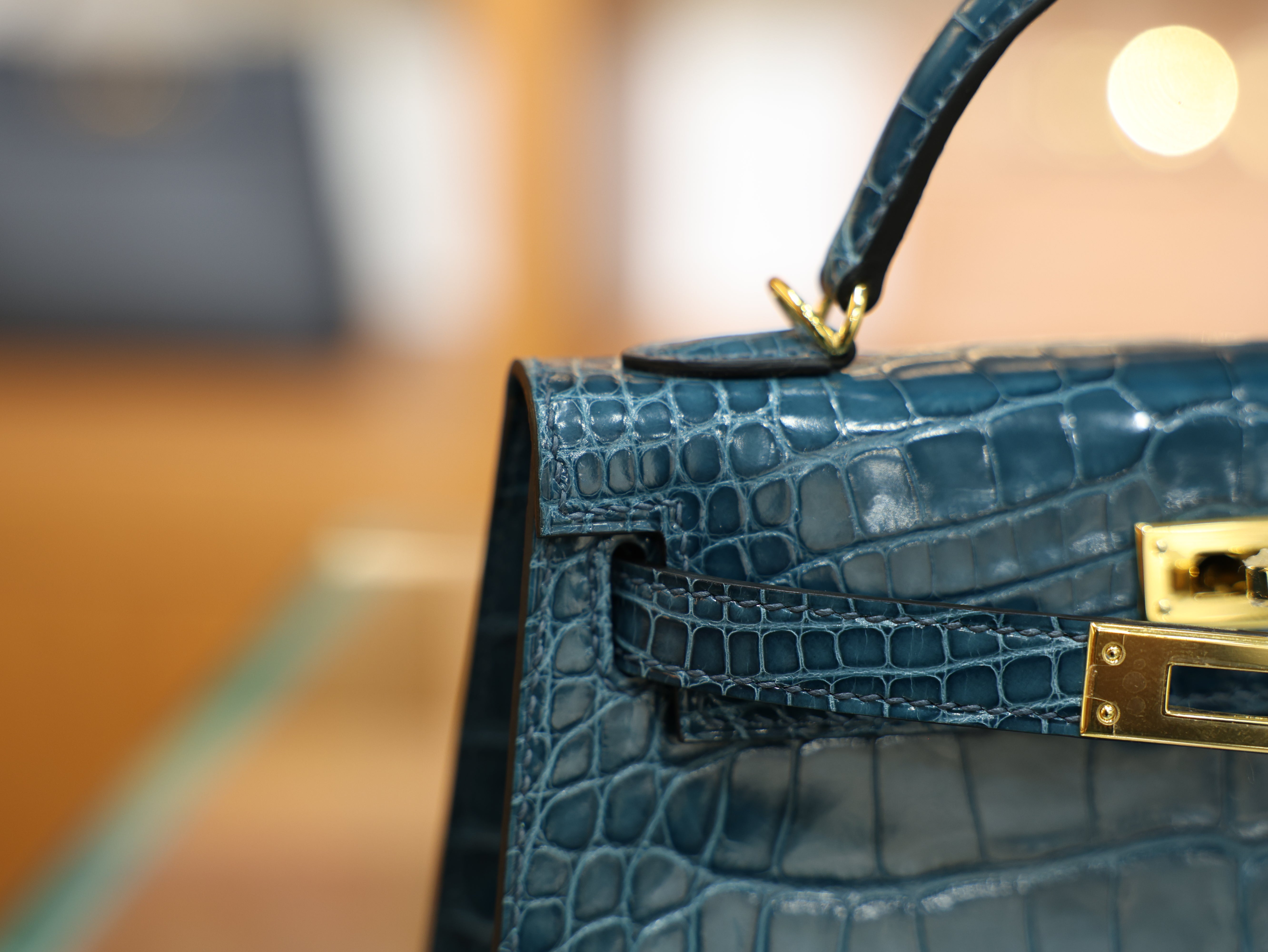 미니 켈리 샤이니 엘리게이터 베르트 보스포어 금장