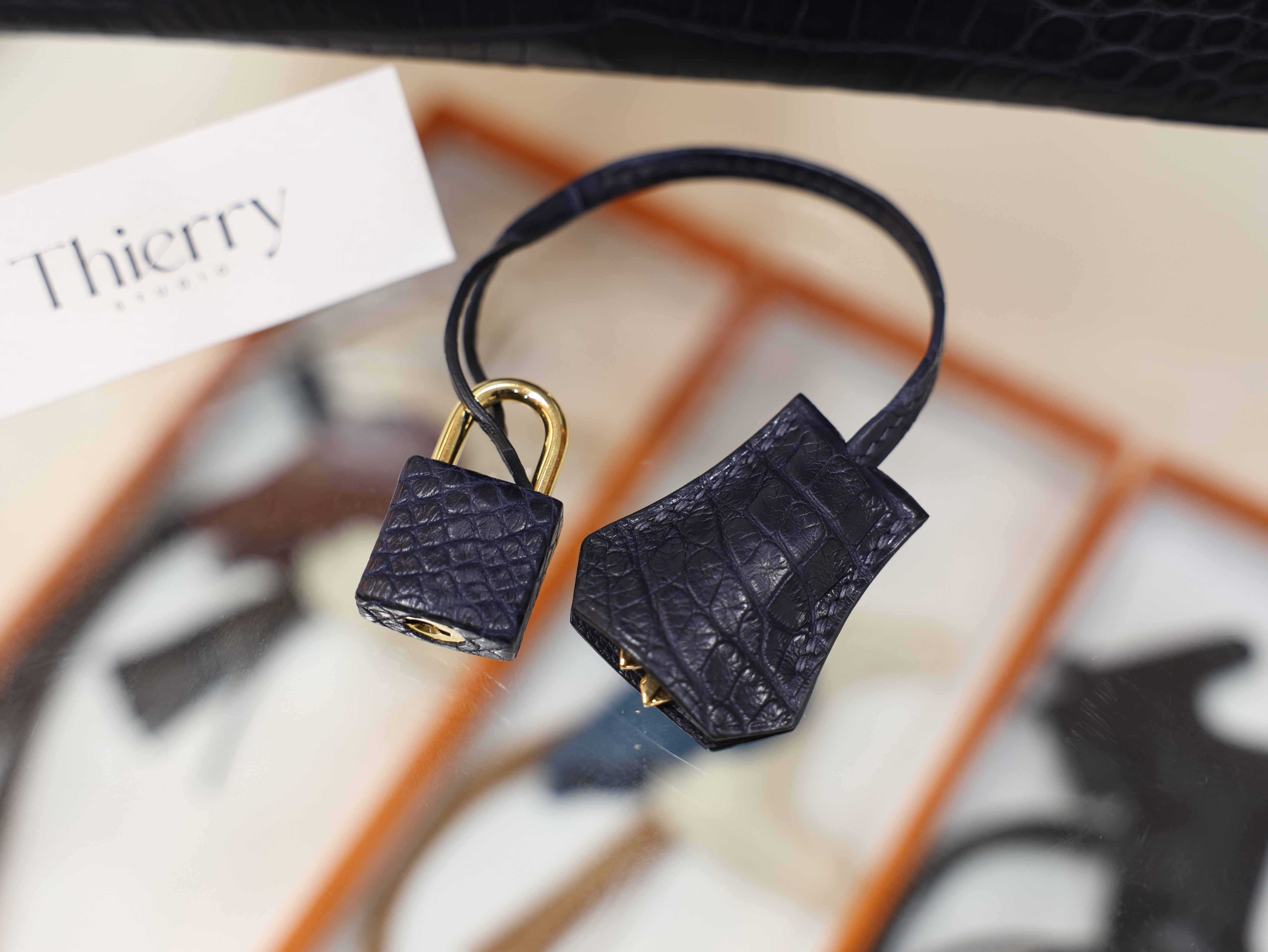 버킨 25 매트 엘리게이터 블루 사피르 금장