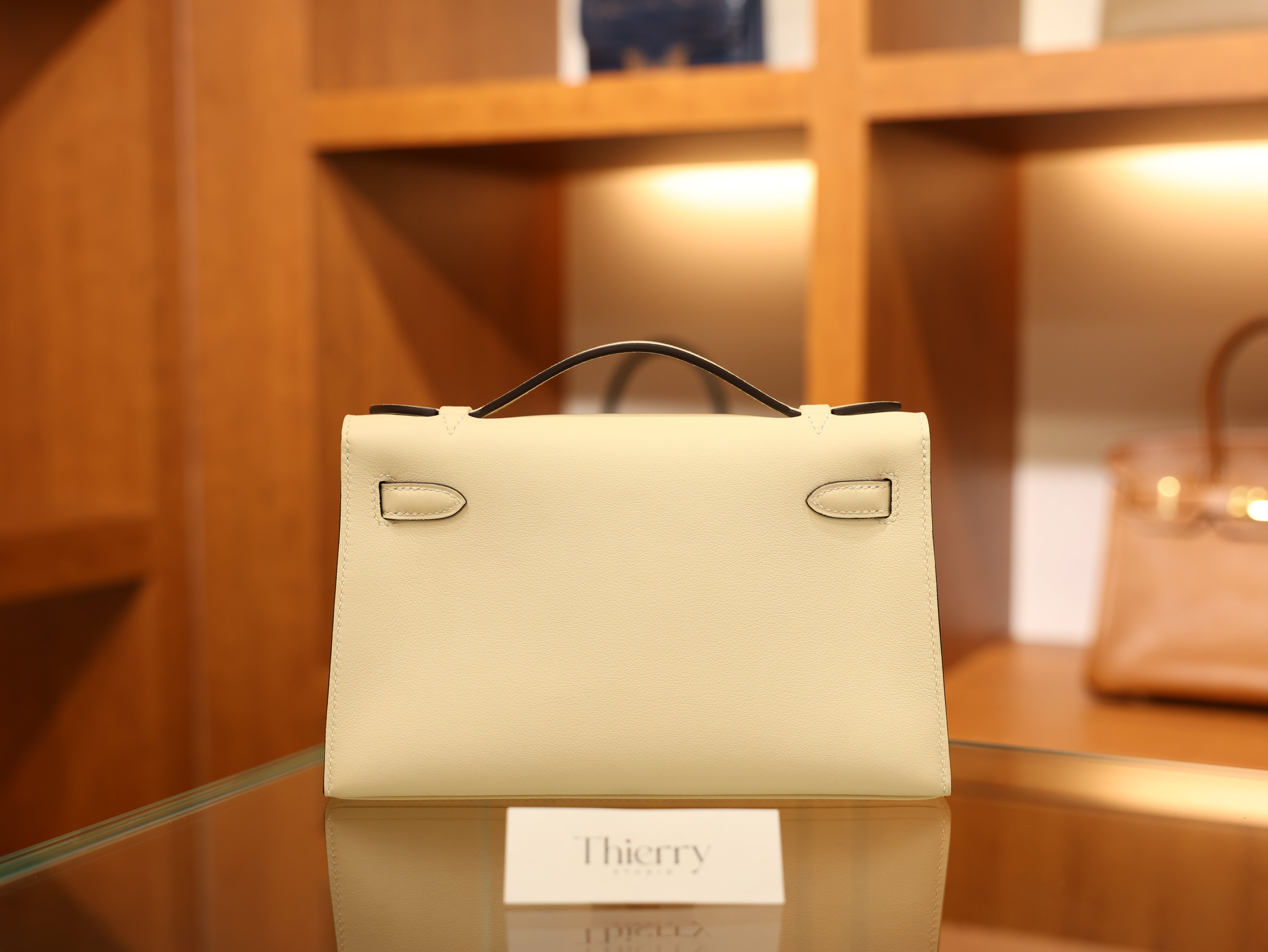 켈리 포쉐트 스위프트 나타 금장