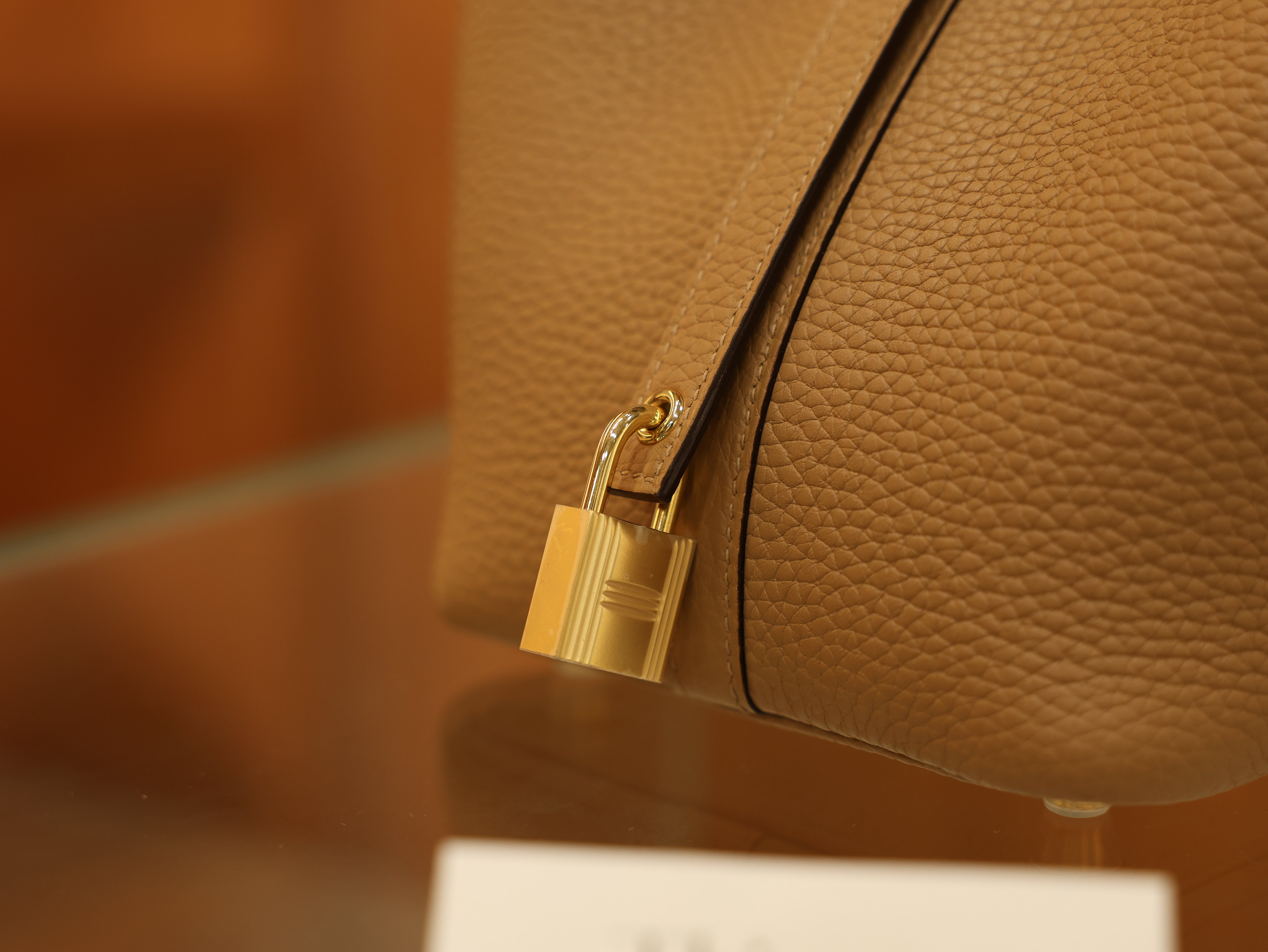 피코탄 18 끌레망스 비스킷 금장