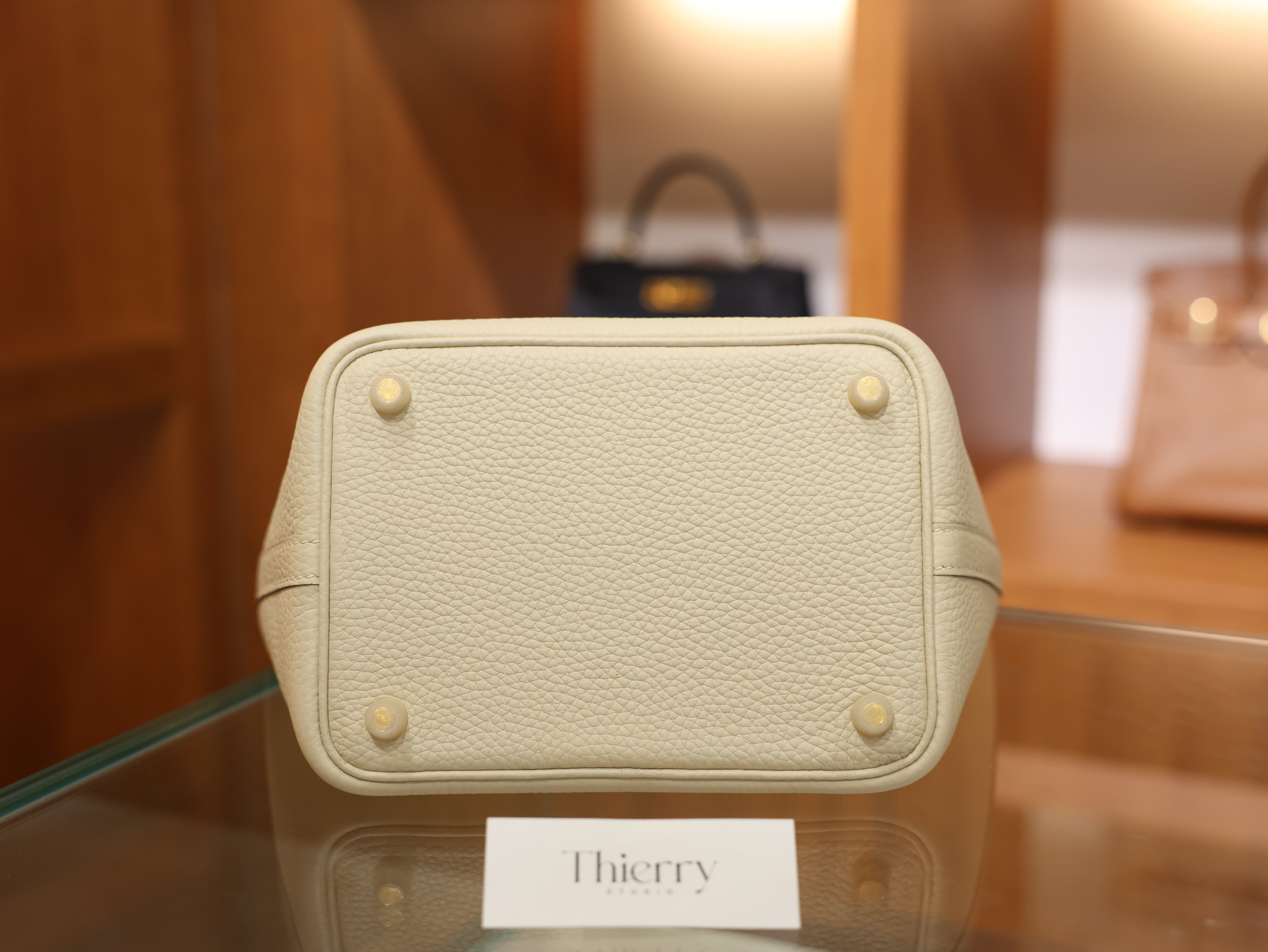 피코탄 18 끌레망스 끄레 금장