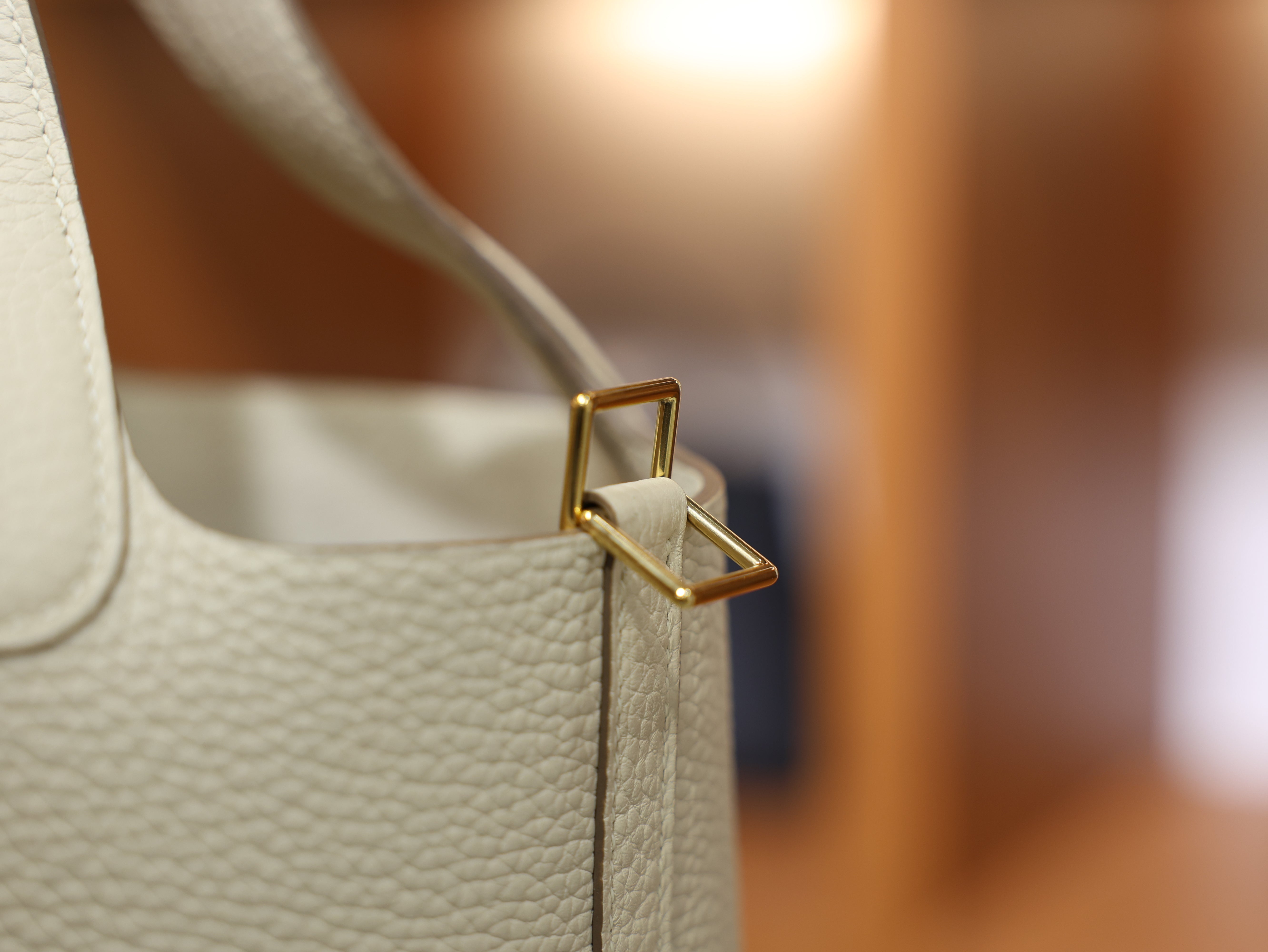 피코탄 18 끌레망스 끄레 금장