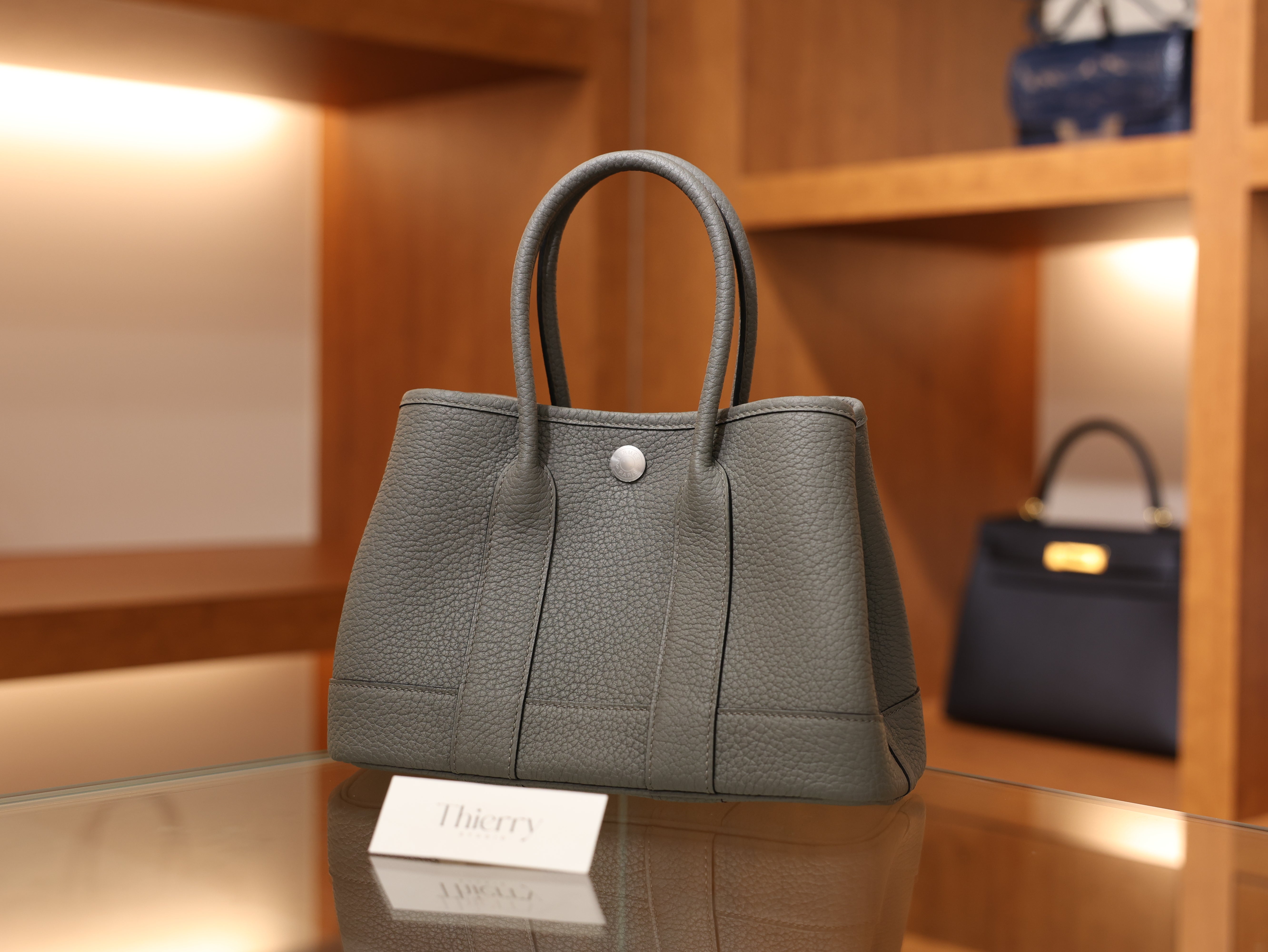 가든파티 미니 네곤다 그리스 메이어