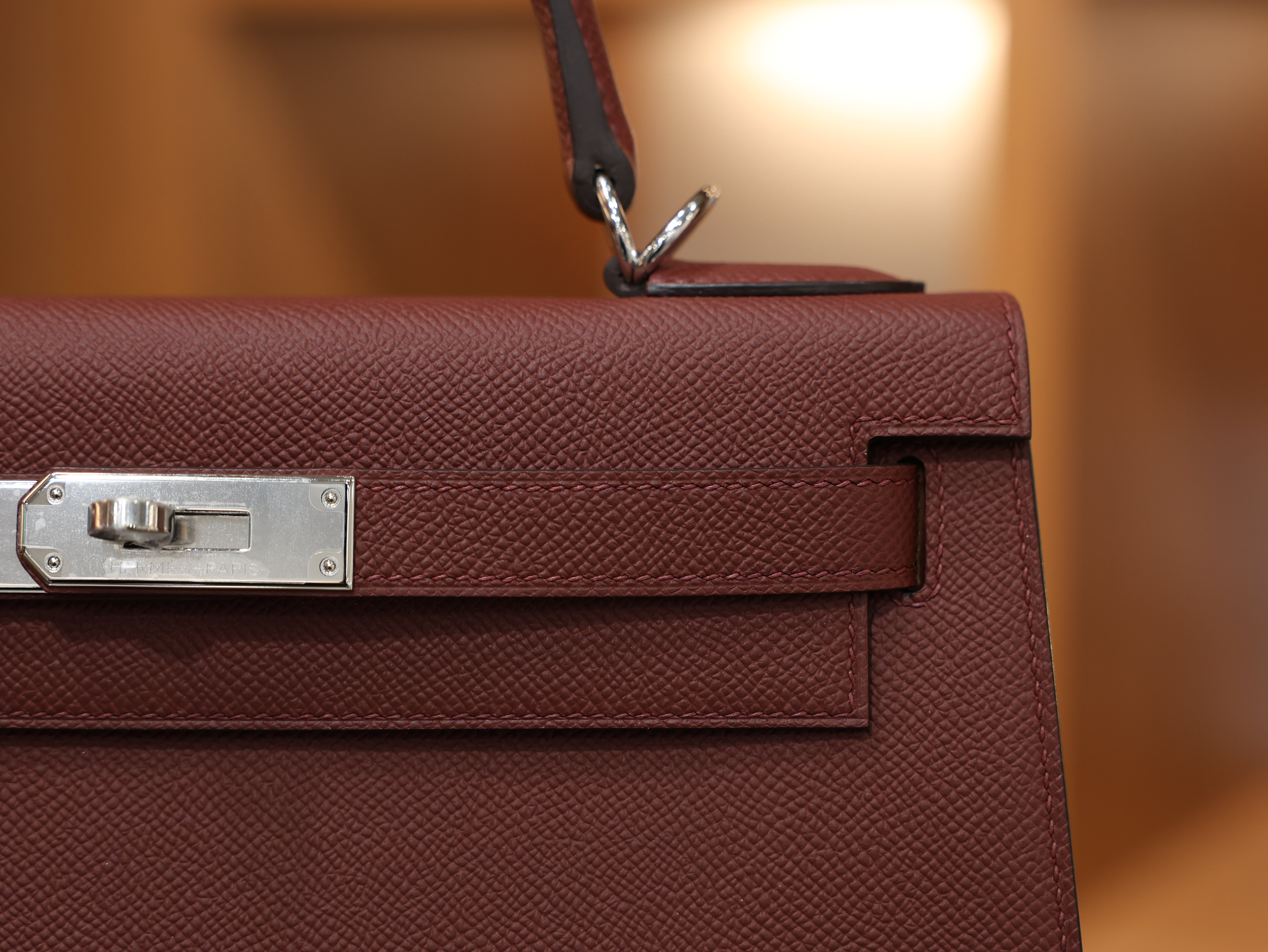 켈리 28 앱송 루즈아쉬 은장