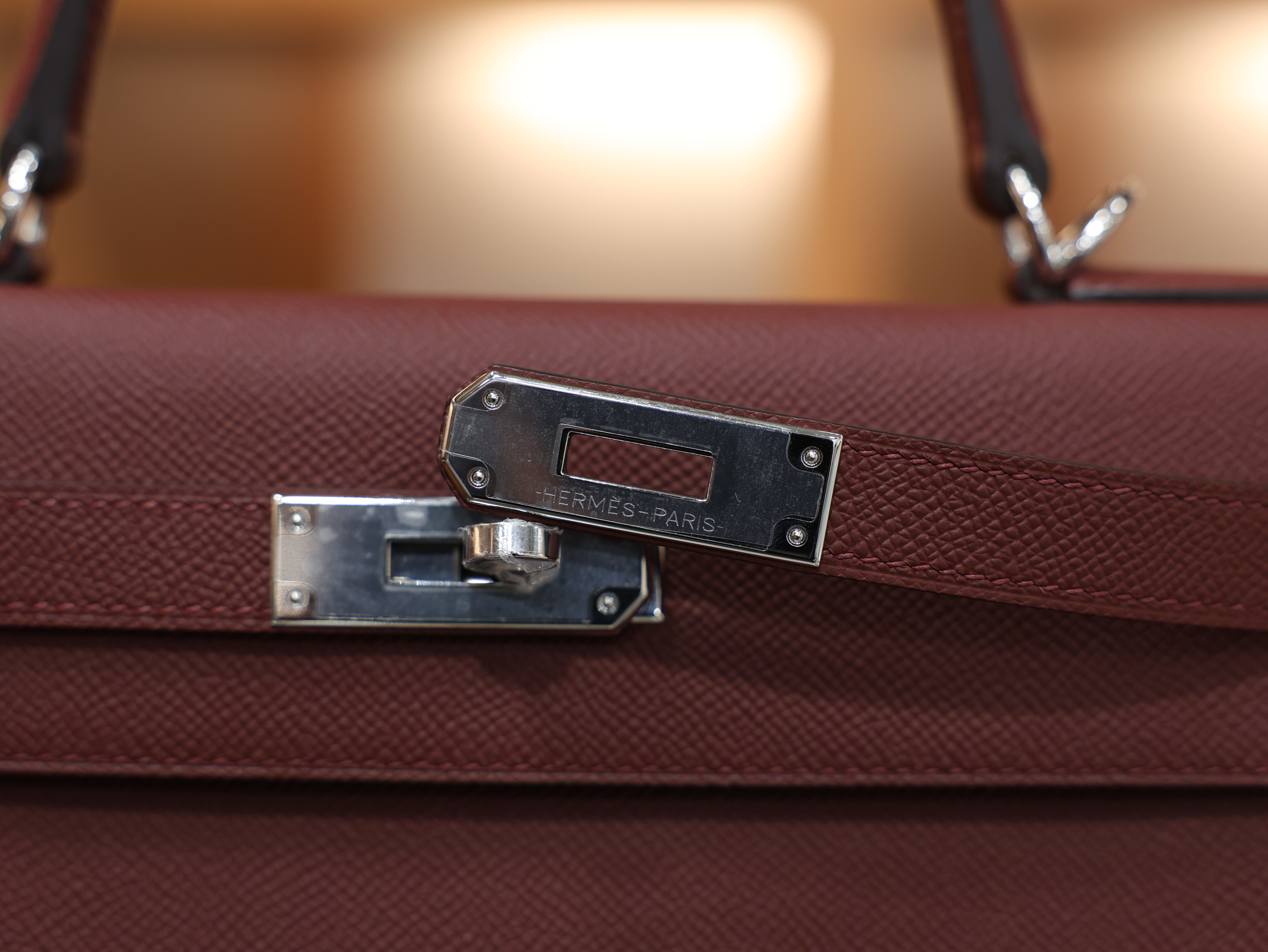 켈리 28 앱송 루즈아쉬 은장