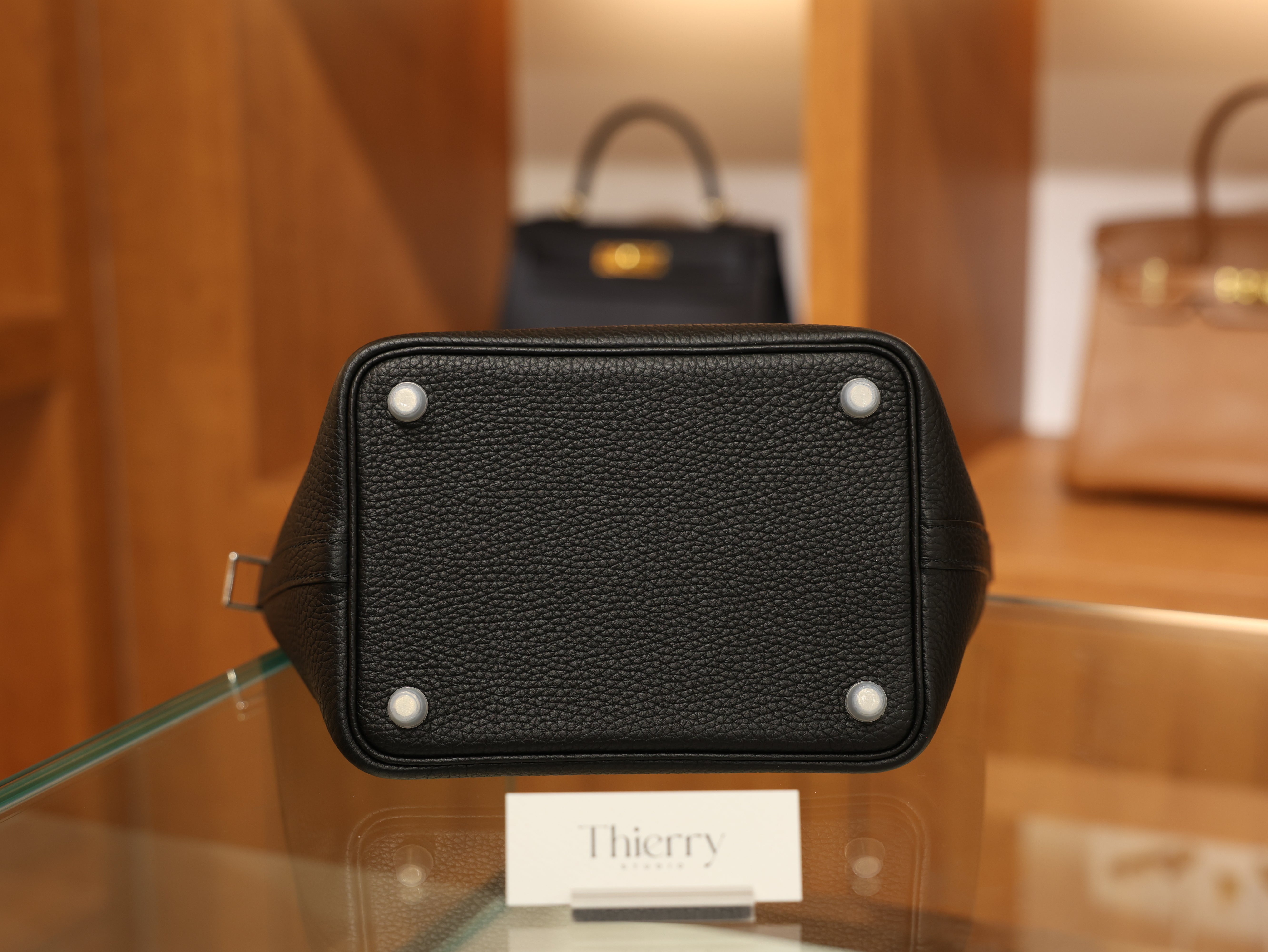 피코탄 18 끌레망스 블랙 은장