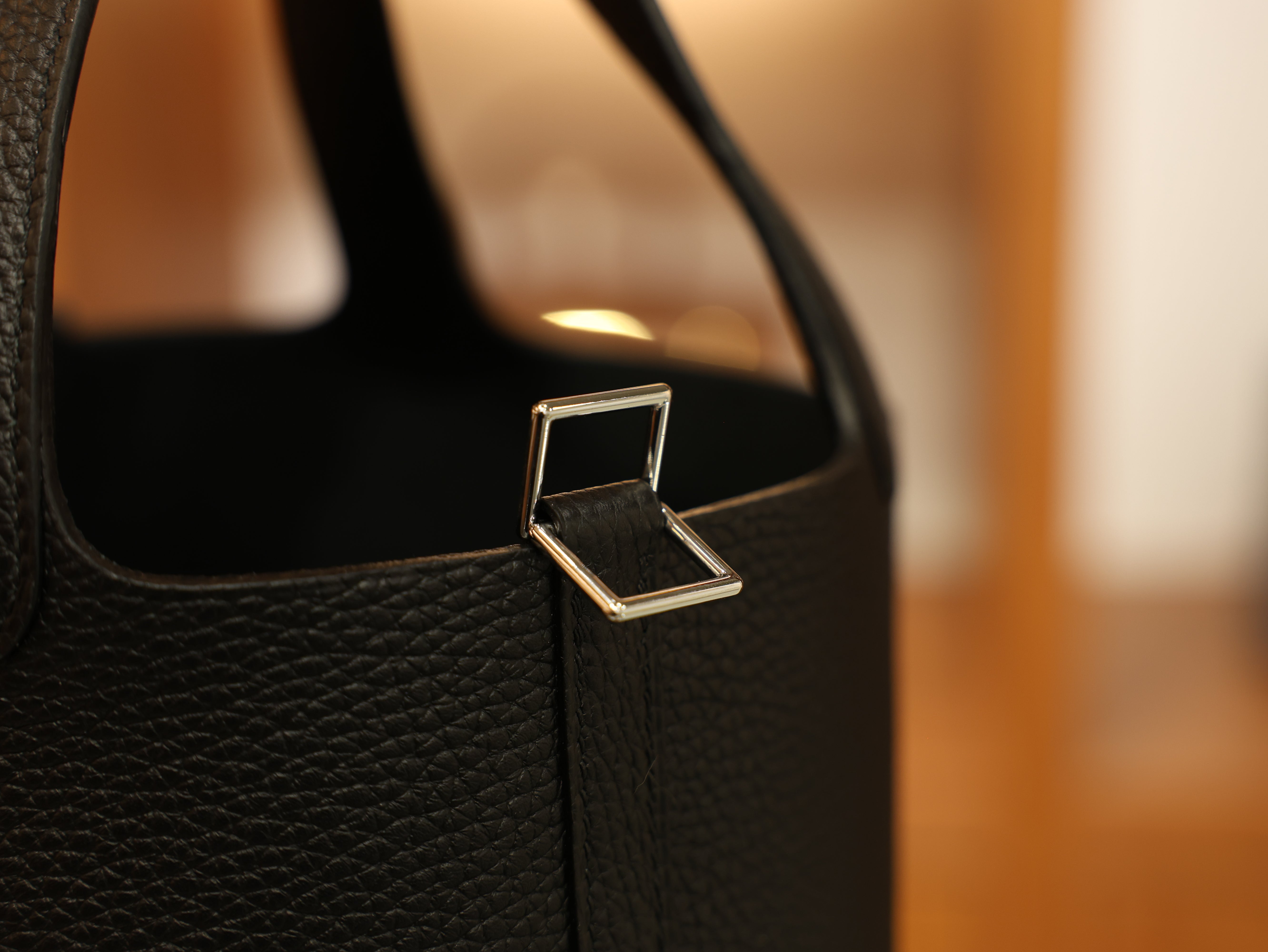 피코탄 18 끌레망스 블랙 은장