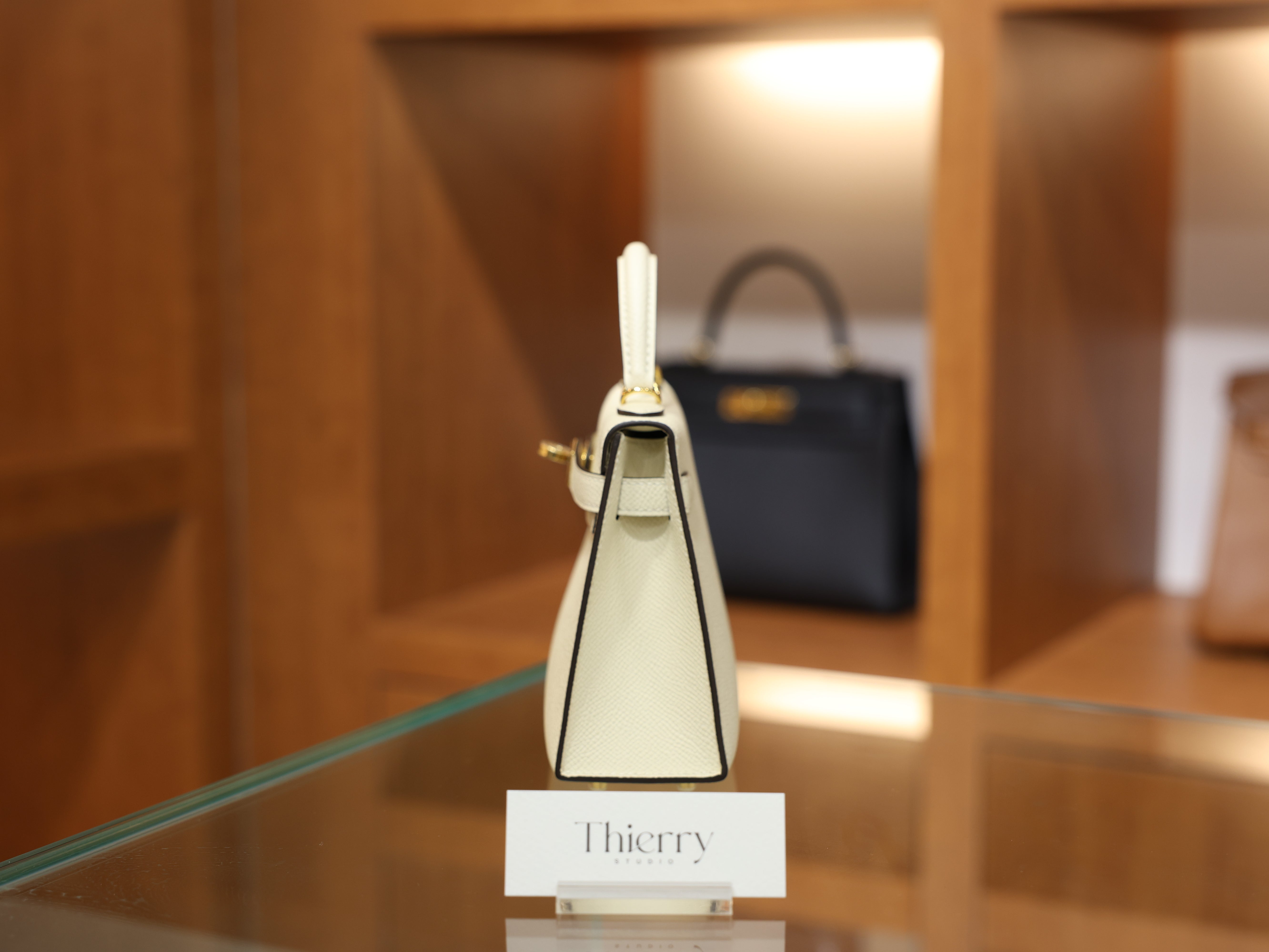 미니 켈리 앱송 나타 금장