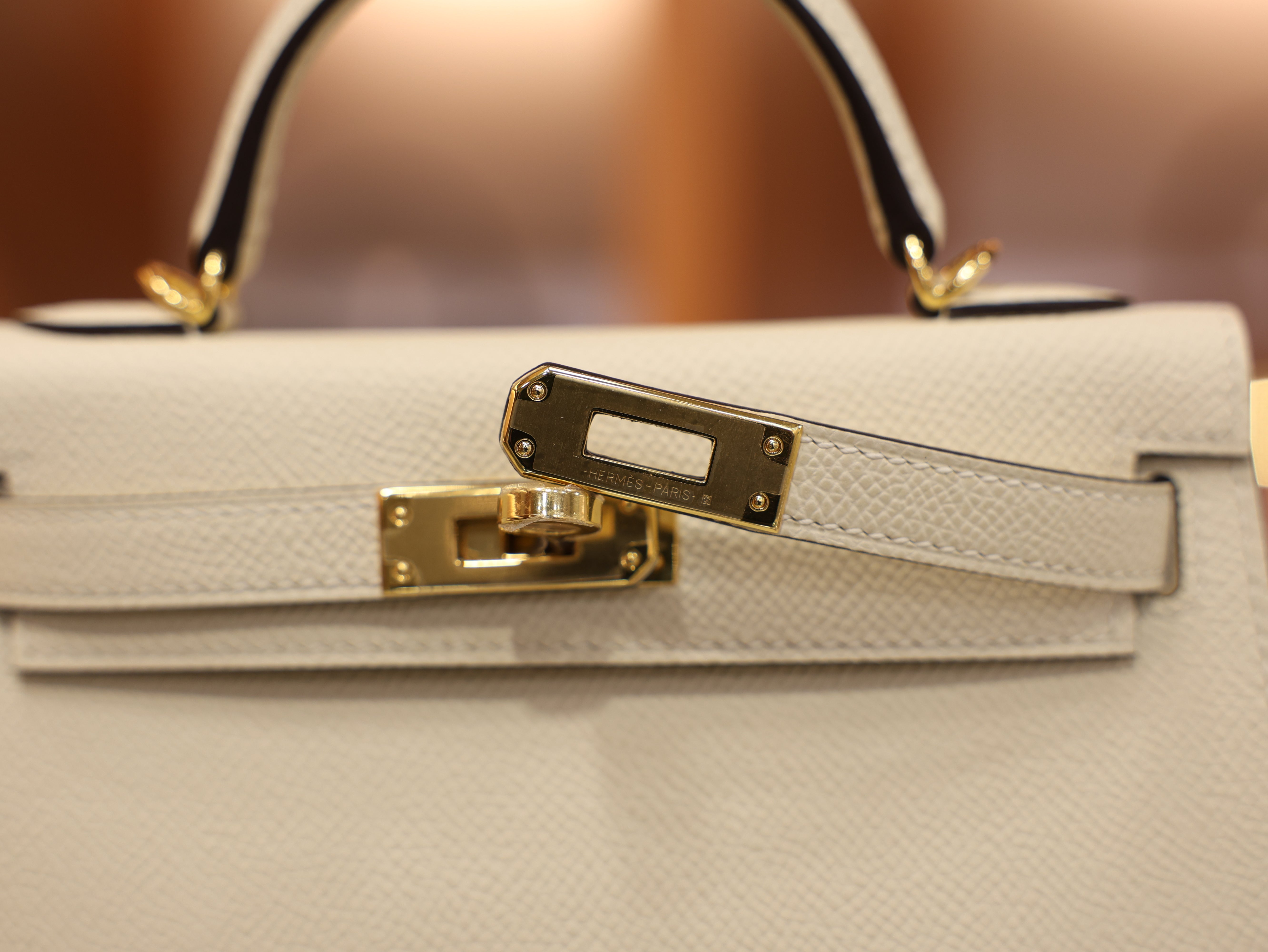 미니 켈리 앱송 나타 금장