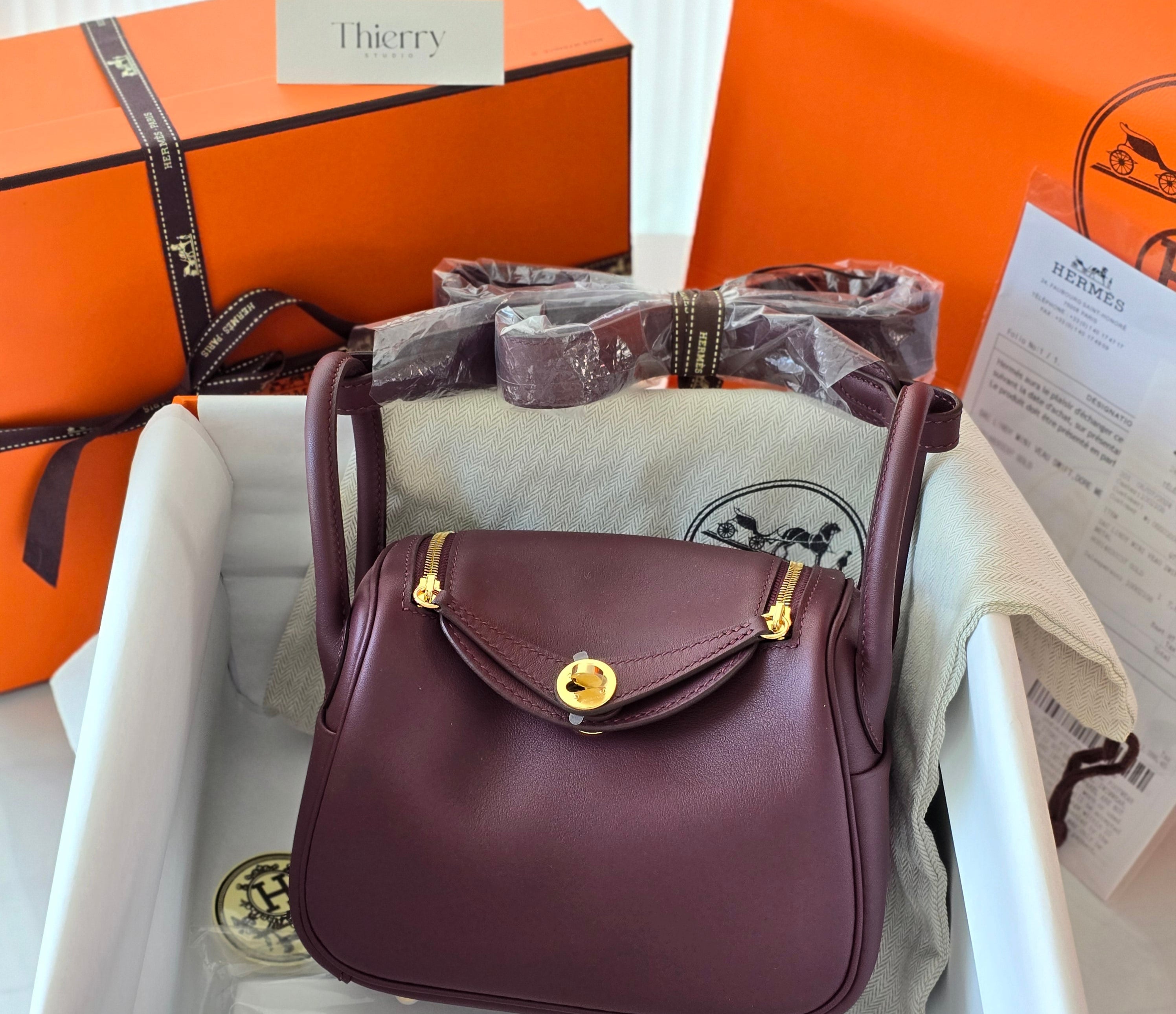 미니 린디 스위프트 루즈아쉬 금장