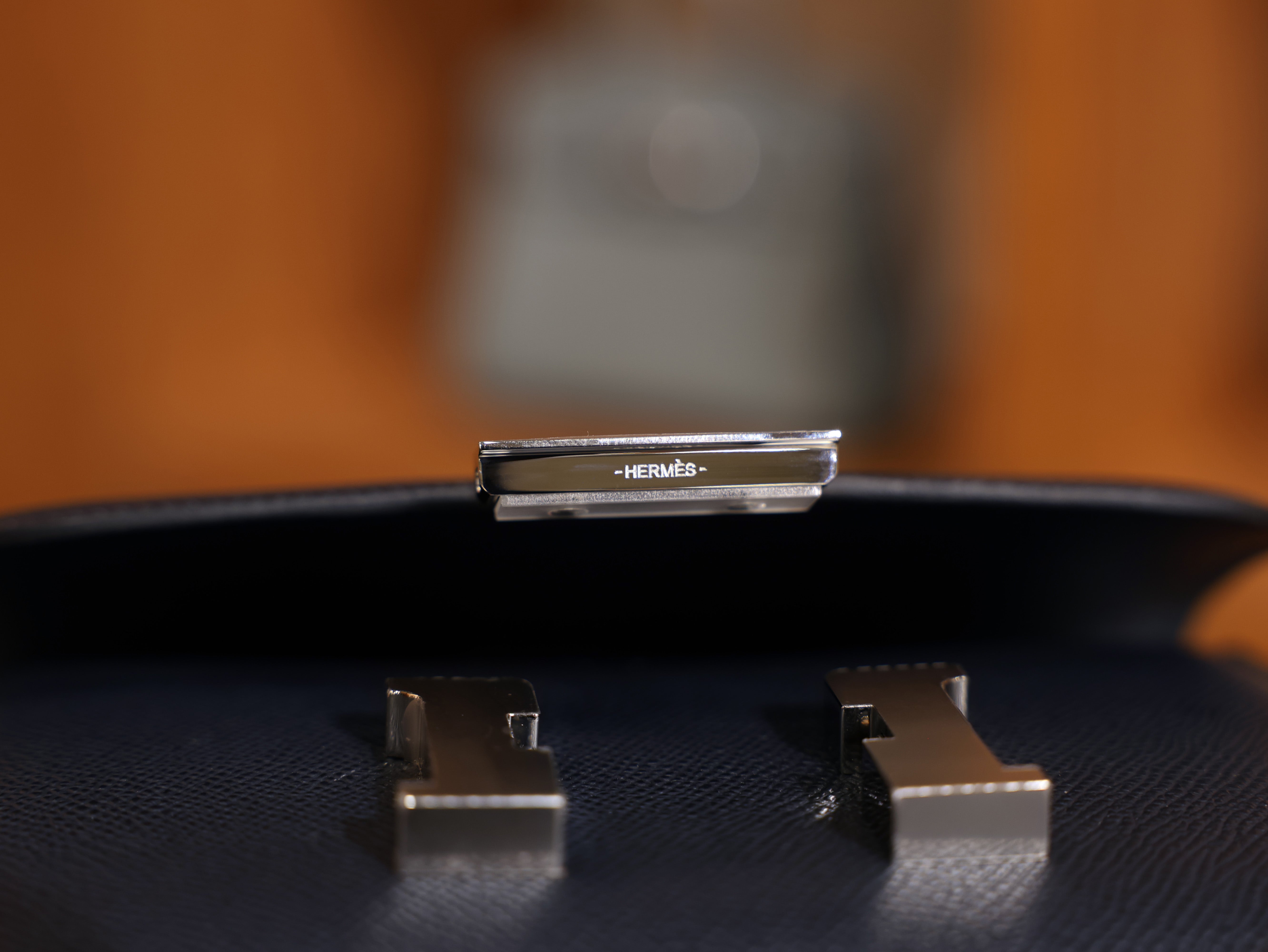 콘스탄스 18 앱송 블루뉘 은장