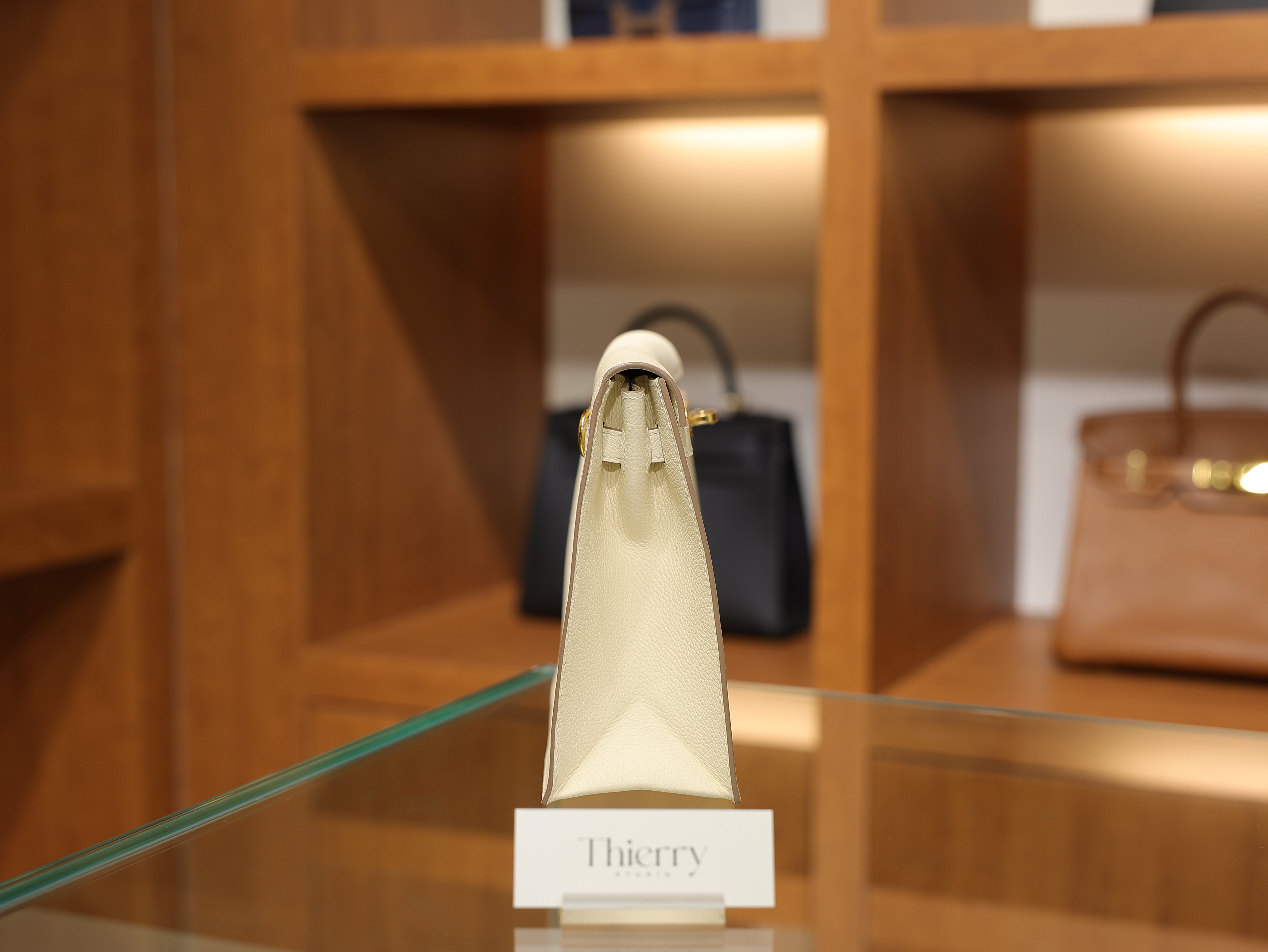 켈리 단스 에버컬러 끄레 금장