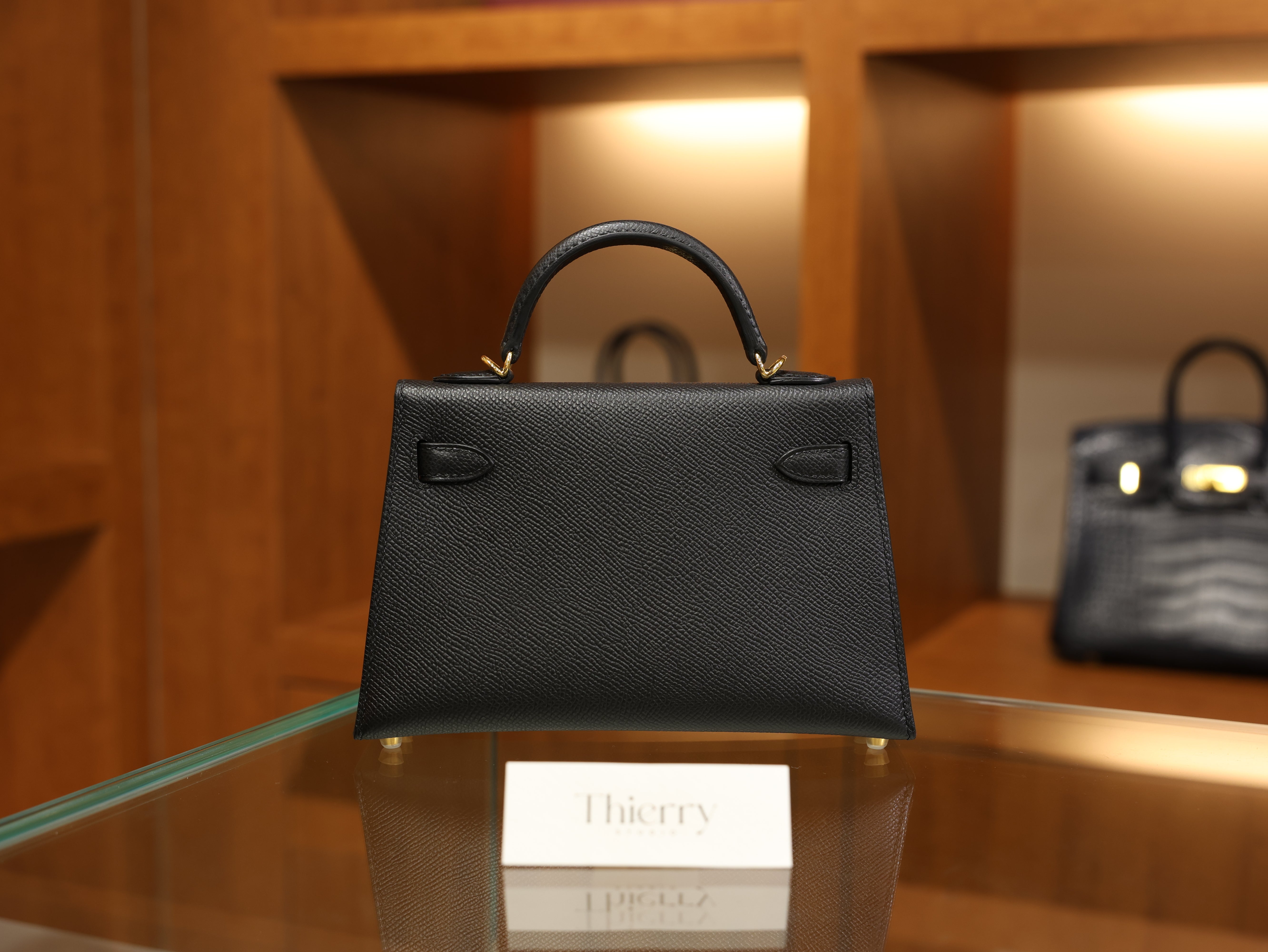 미니 켈리 앱송 블랙 금장