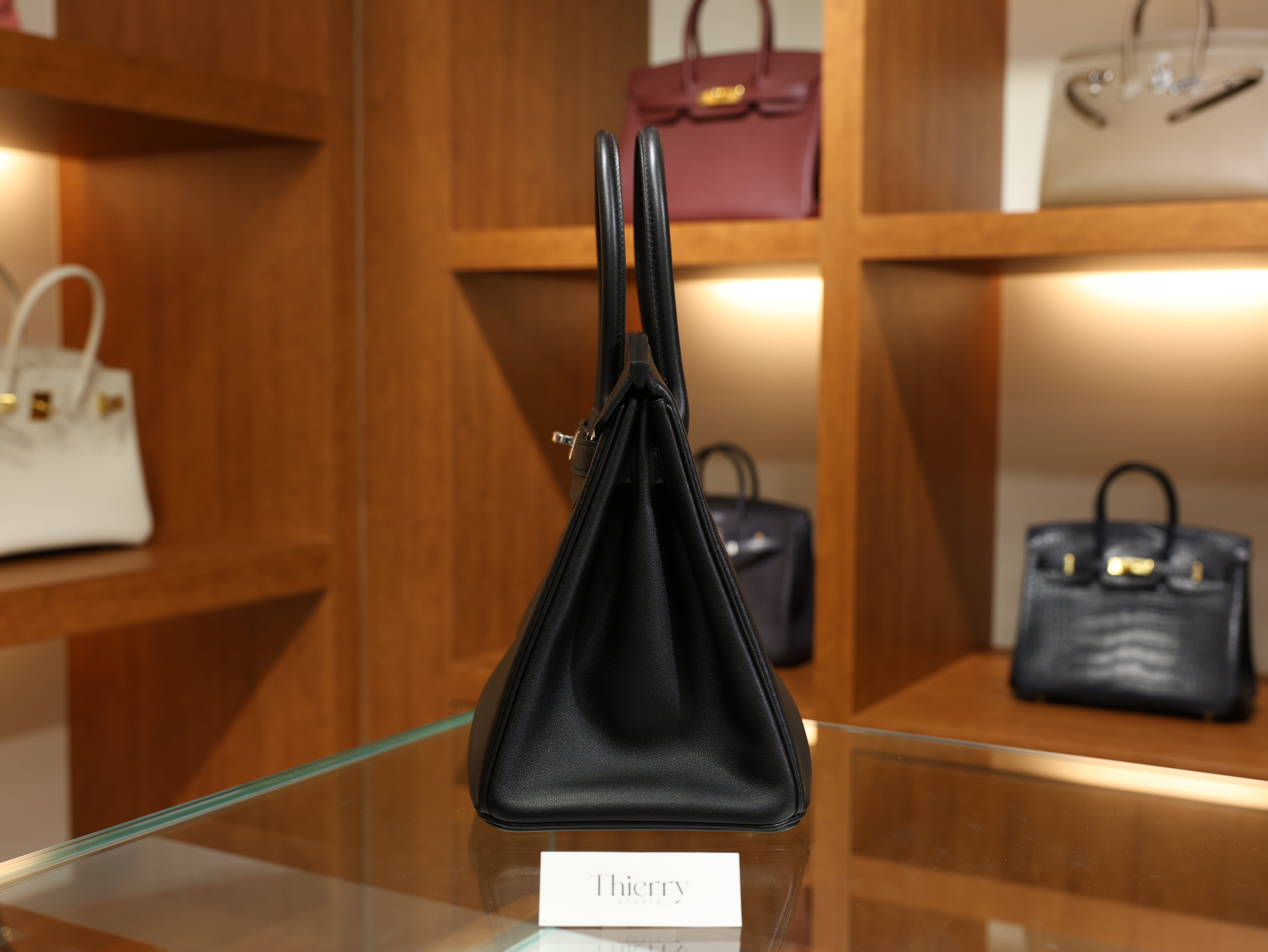 버킨 30 스위프트 블랙 은장