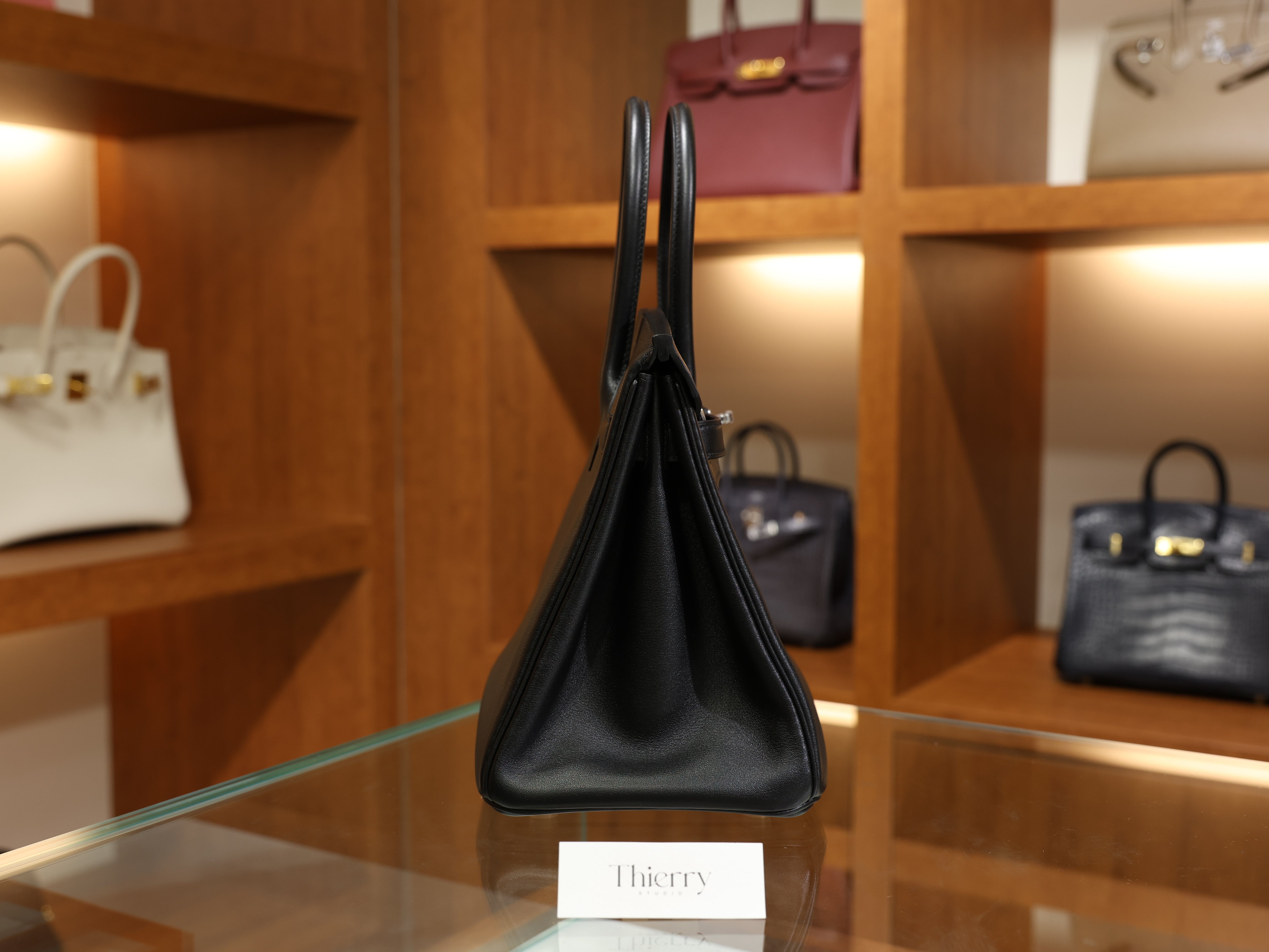 버킨 30 스위프트 블랙 은장