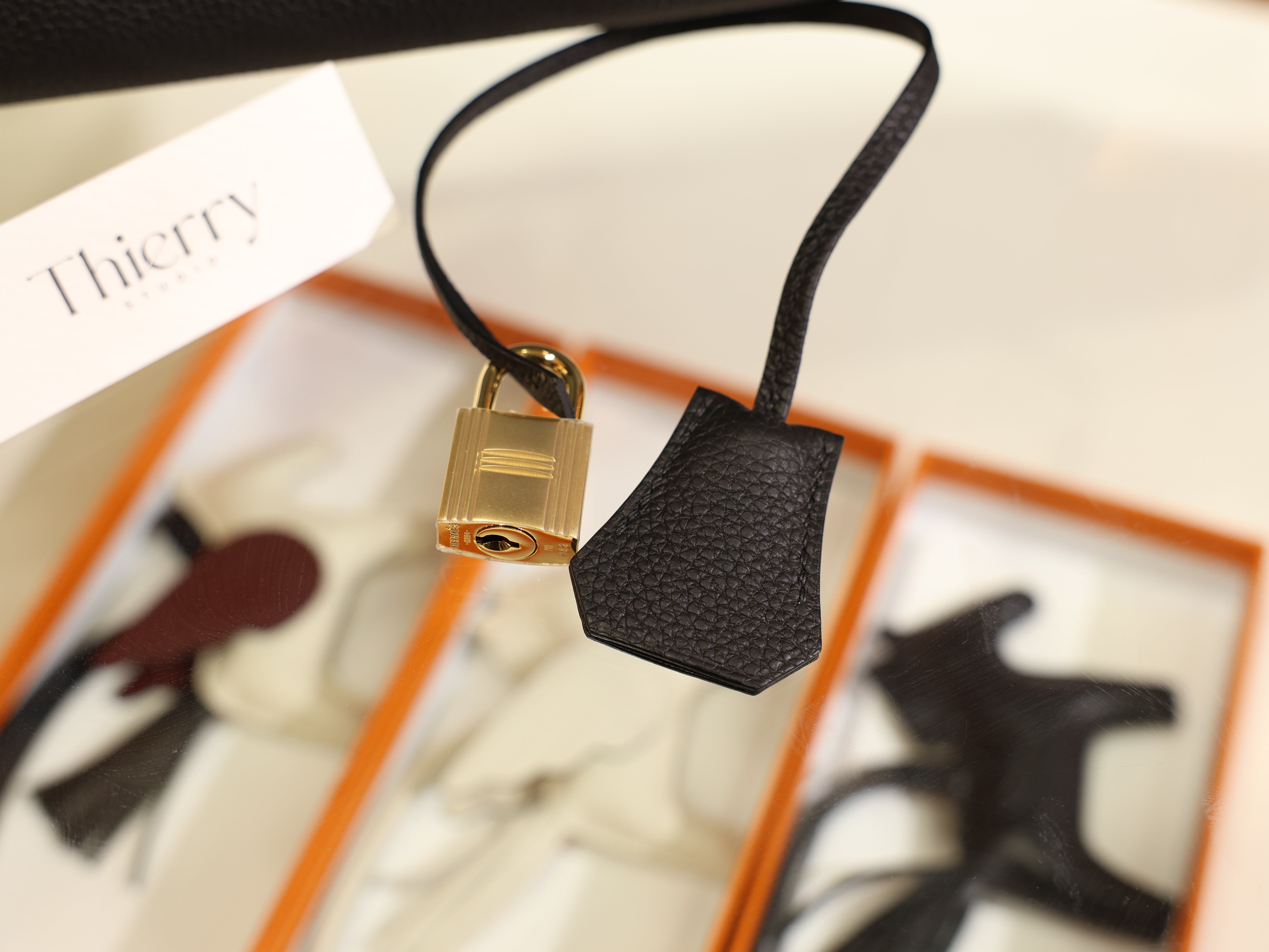 Kelly 32 togo black GHW